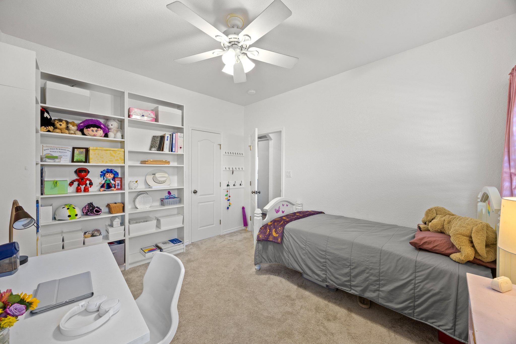 105 Honeycomb Mesa, Leander, TX 78641