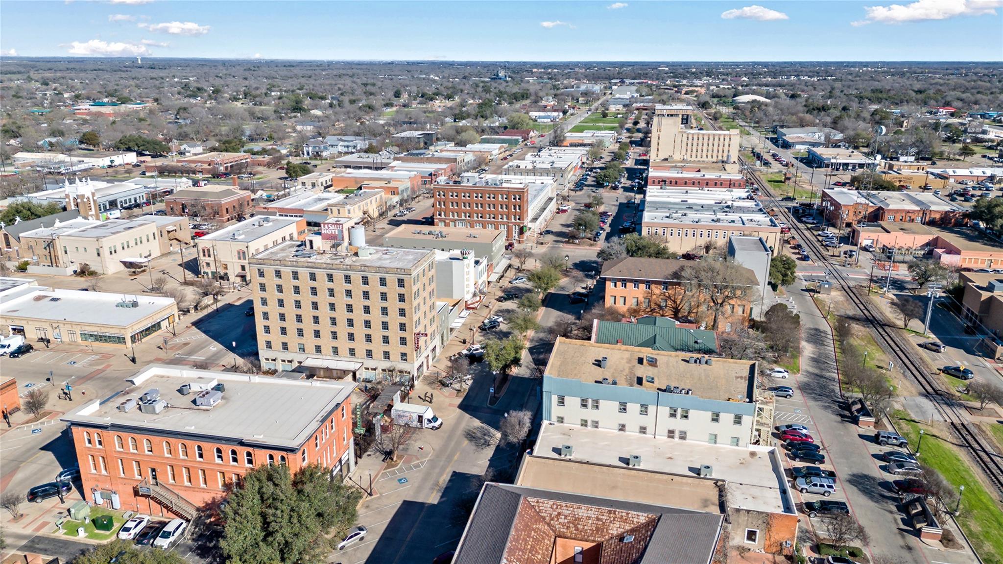 205 S Main St, Bryan, TX 77803