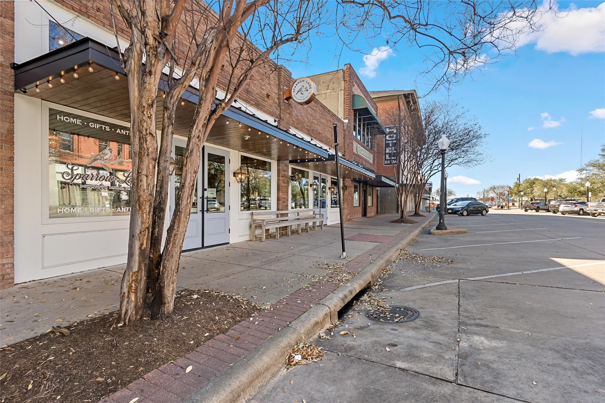 205 S Main St, Bryan, TX 77803