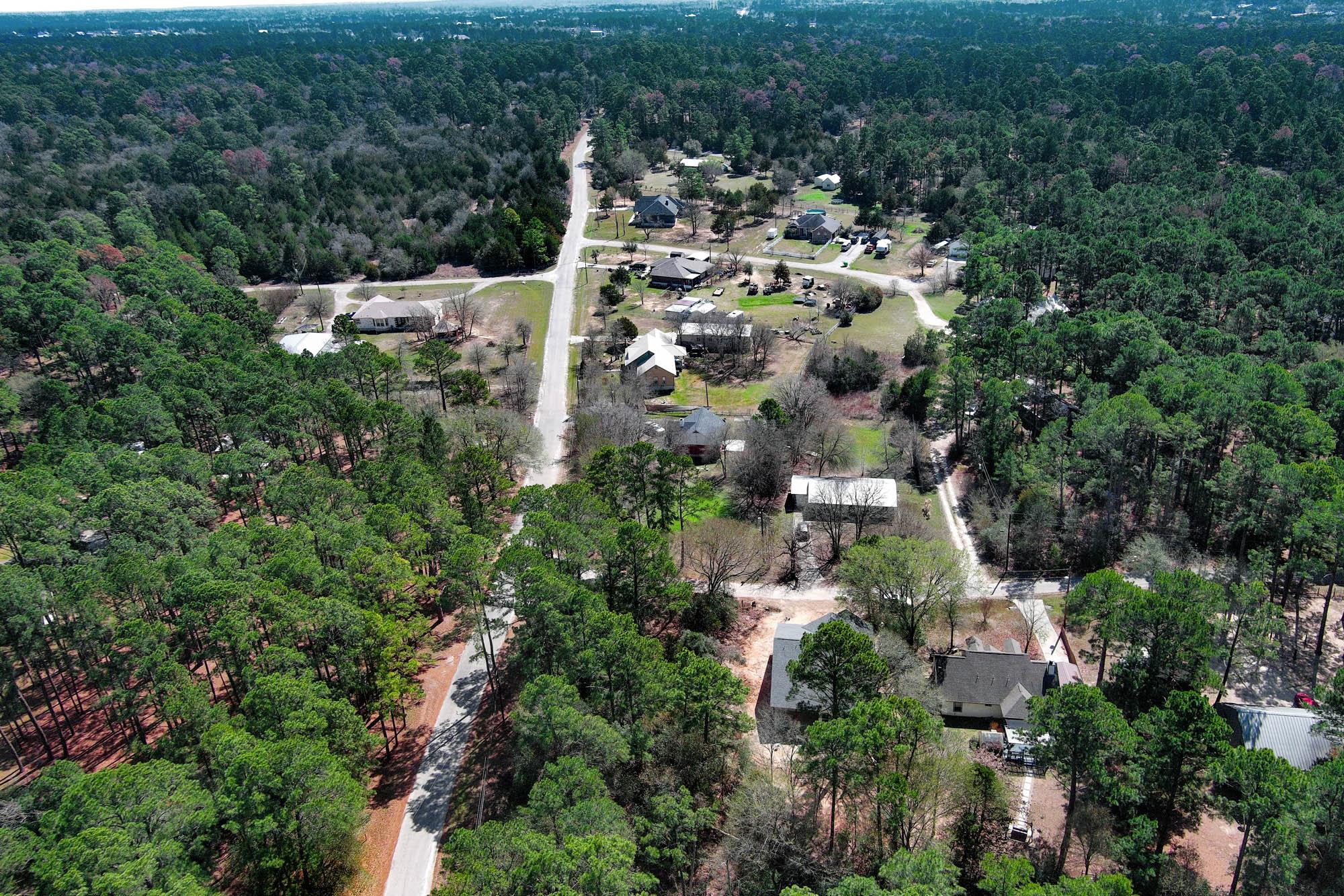 104 Pony Grass Ln, Bastrop, TX 78602