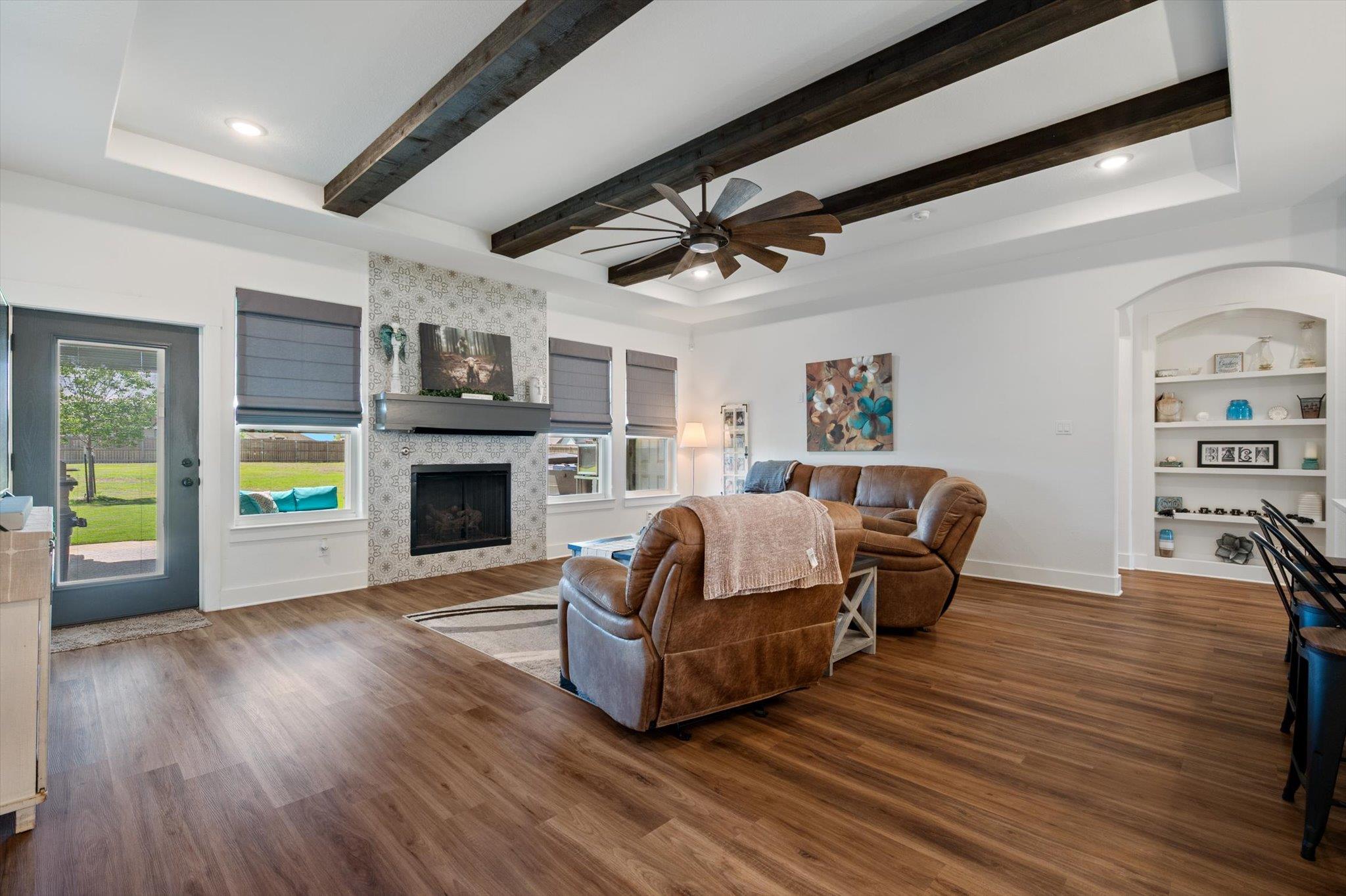 825 Niki Dr, Salado, TX 76571