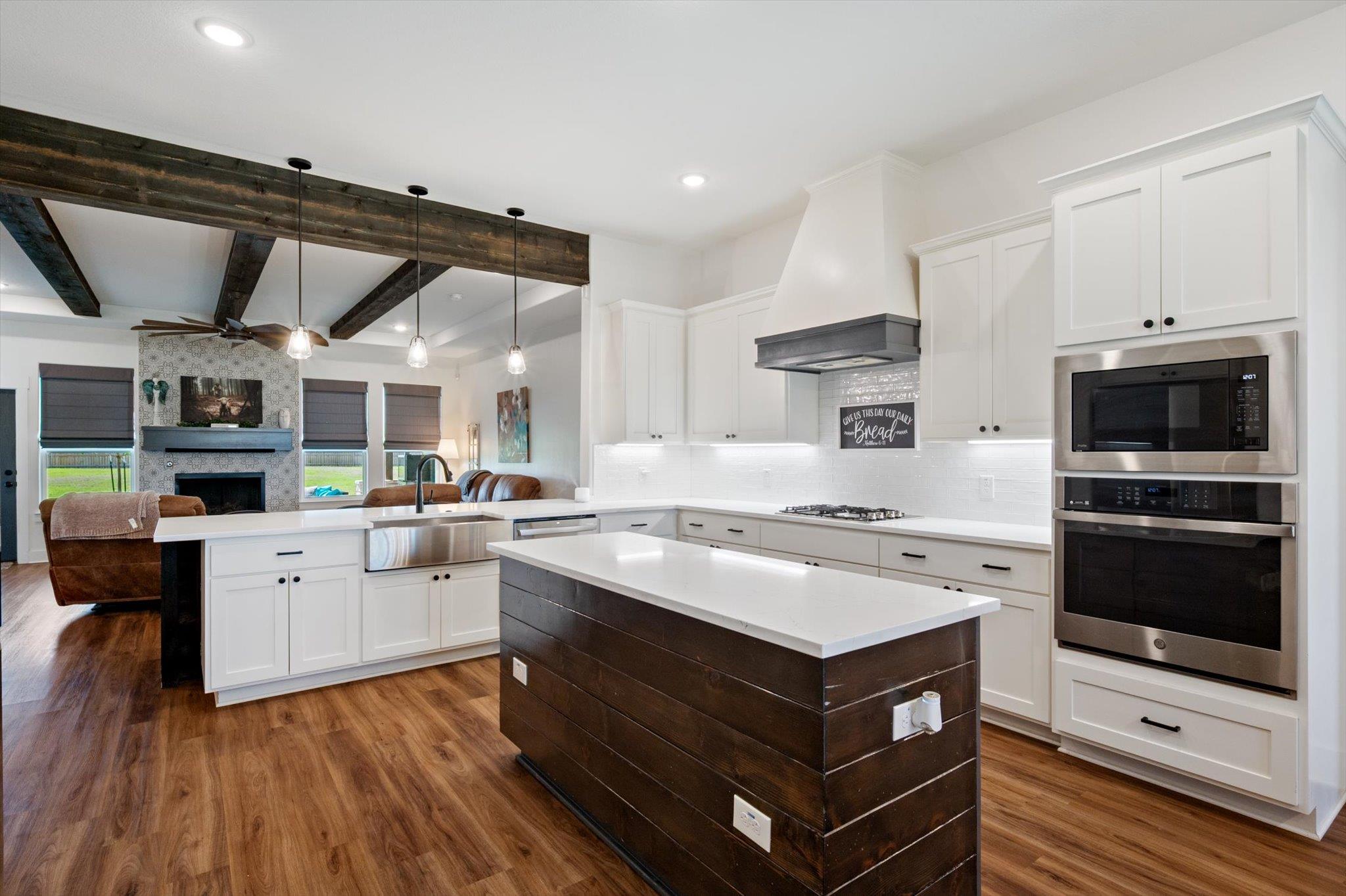 825 Niki Dr, Salado, TX 76571