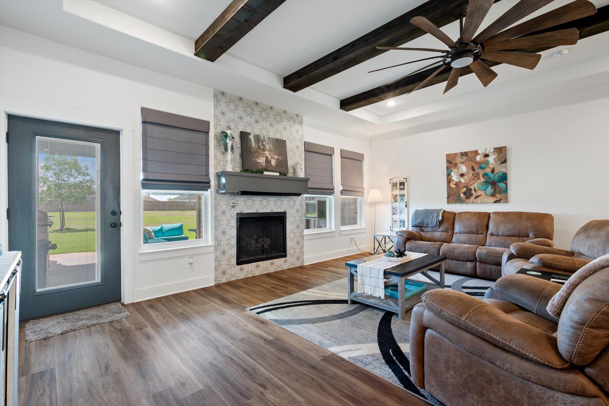 825 Niki Dr, Salado, TX 76571