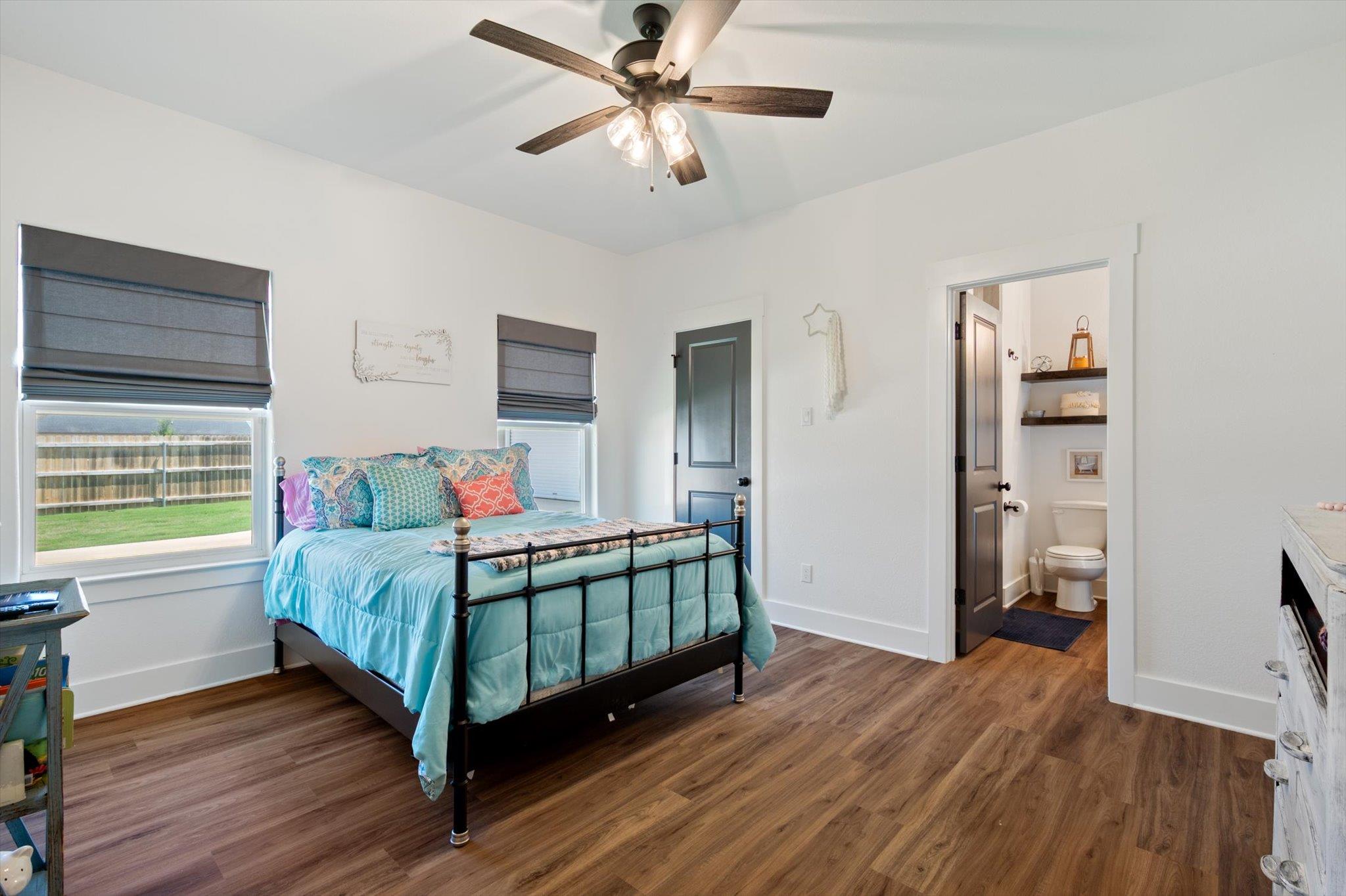 825 Niki Dr, Salado, TX 76571