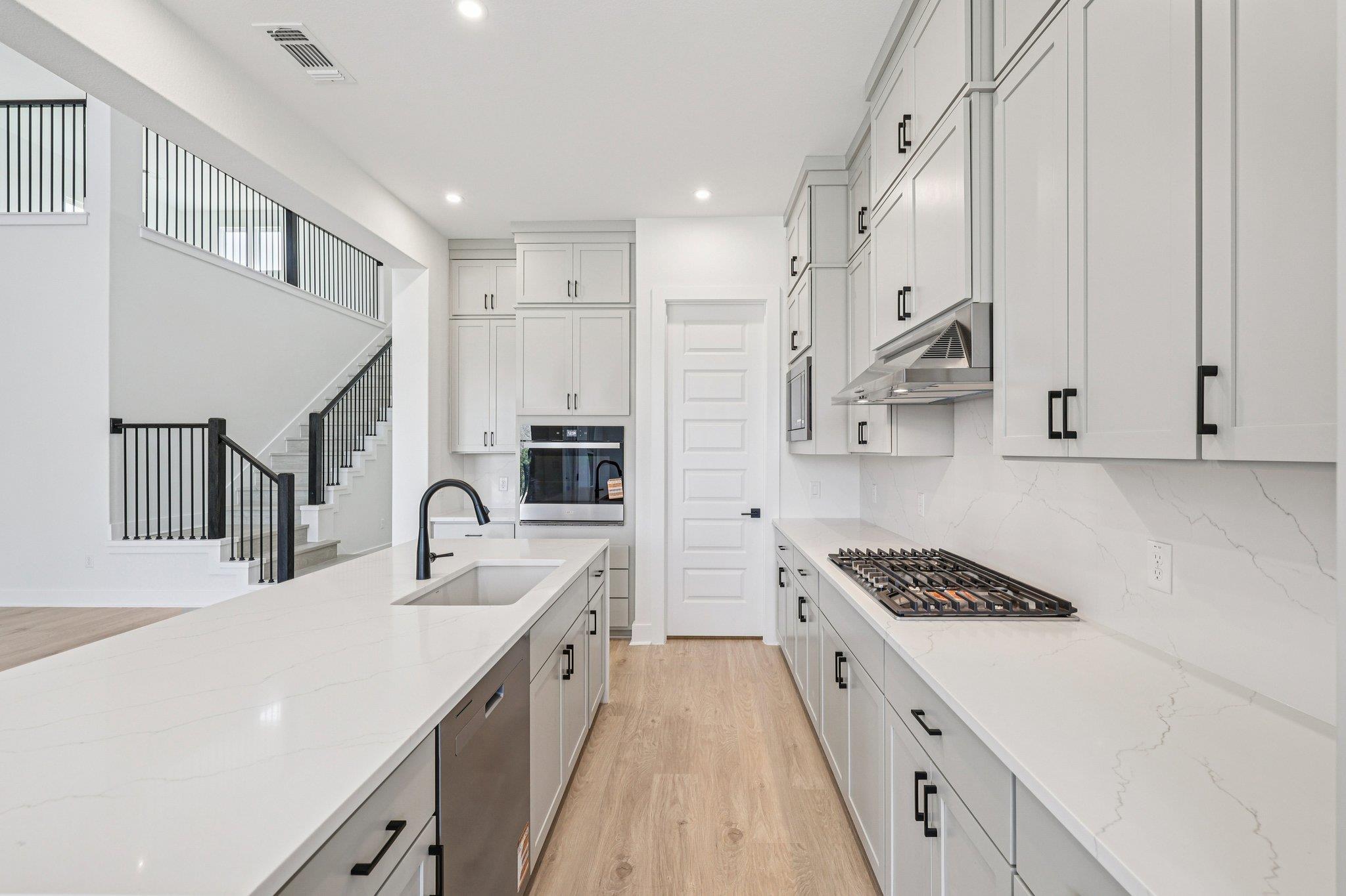 1660 Cardinal Ln, Round Rock, TX 78681