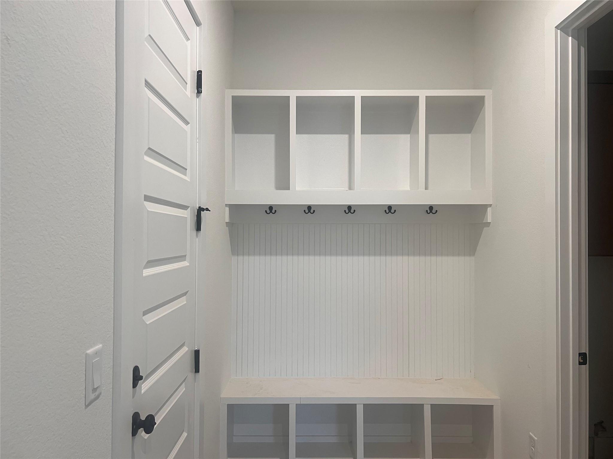 1660 Cardinal Ln, Round Rock, TX 78681