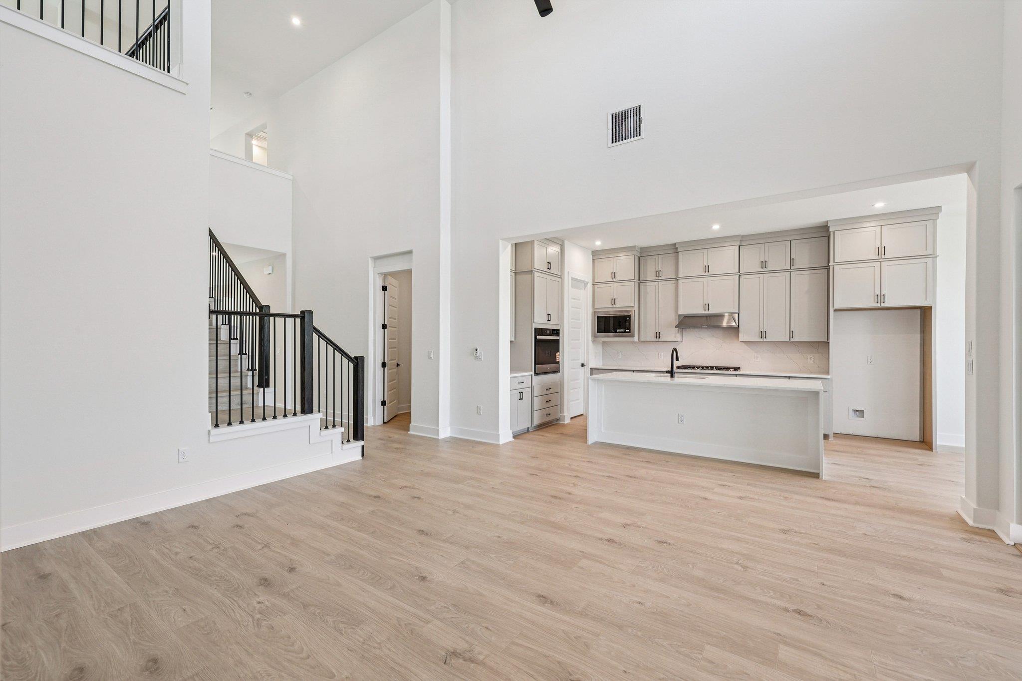 1660 Cardinal Ln, Round Rock, TX 78681