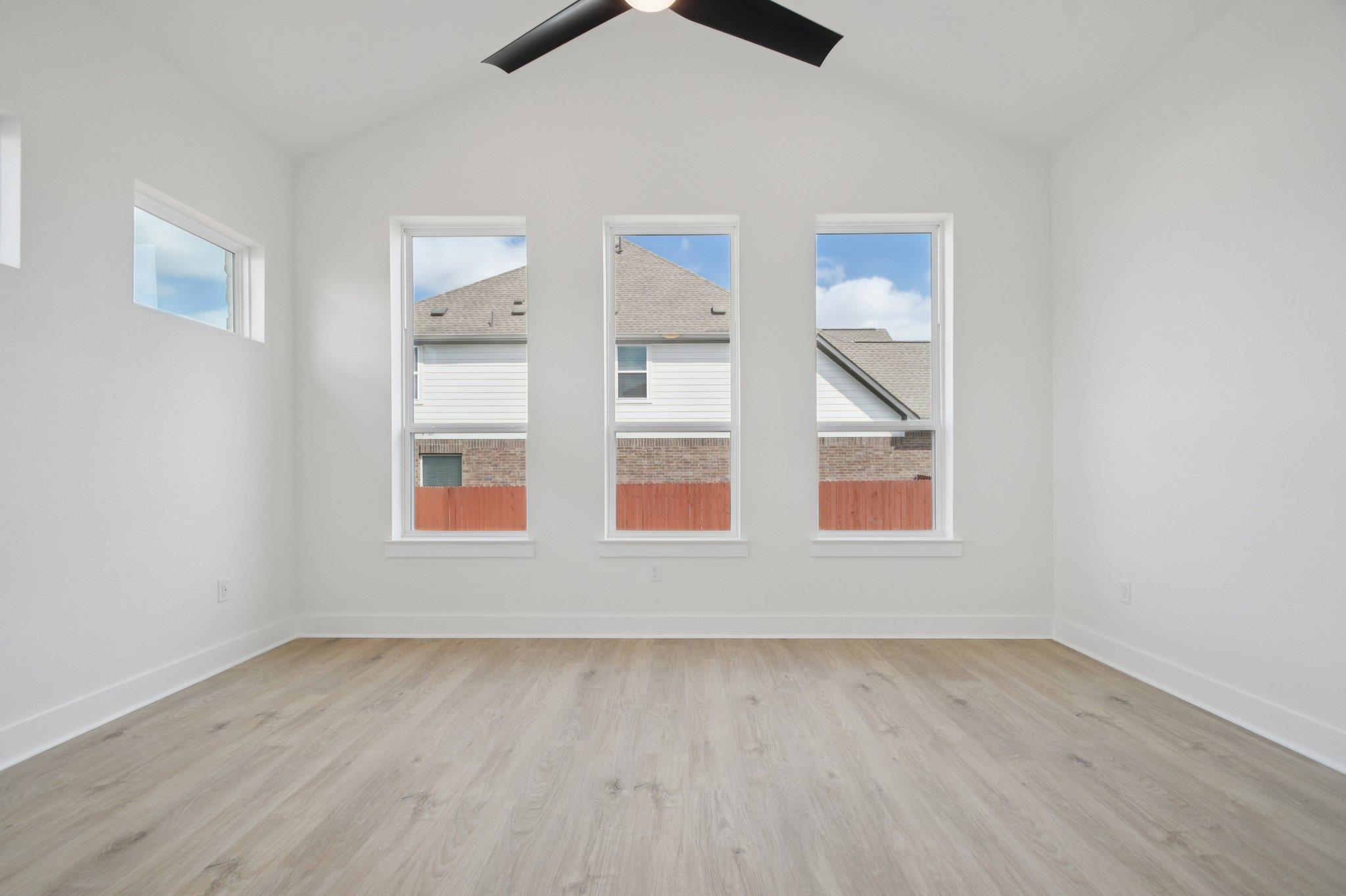 1660 Cardinal Ln, Round Rock, TX 78681