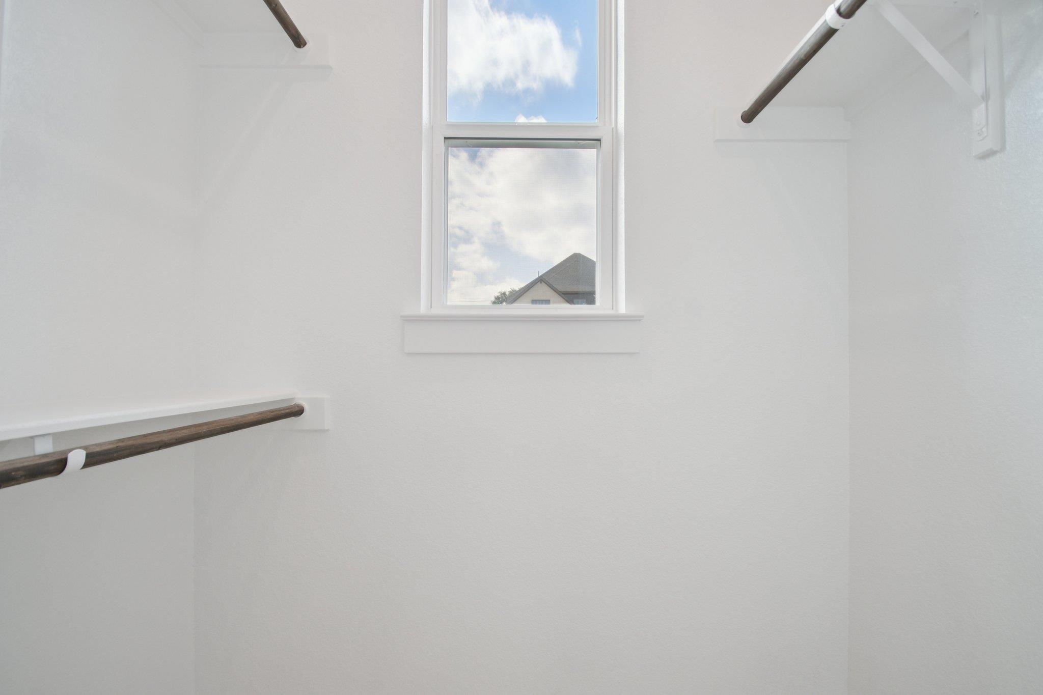 1660 Cardinal Ln, Round Rock, TX 78681