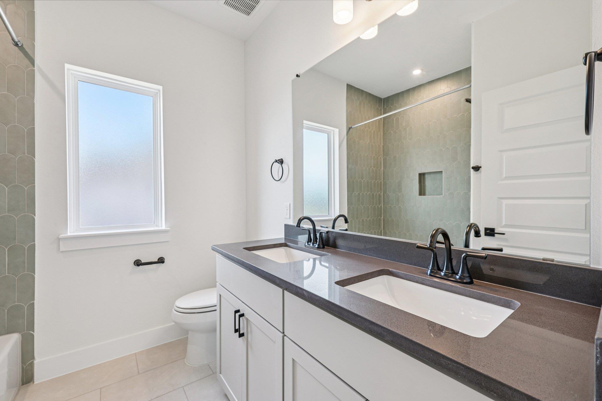 1660 Cardinal Ln, Round Rock, TX 78681