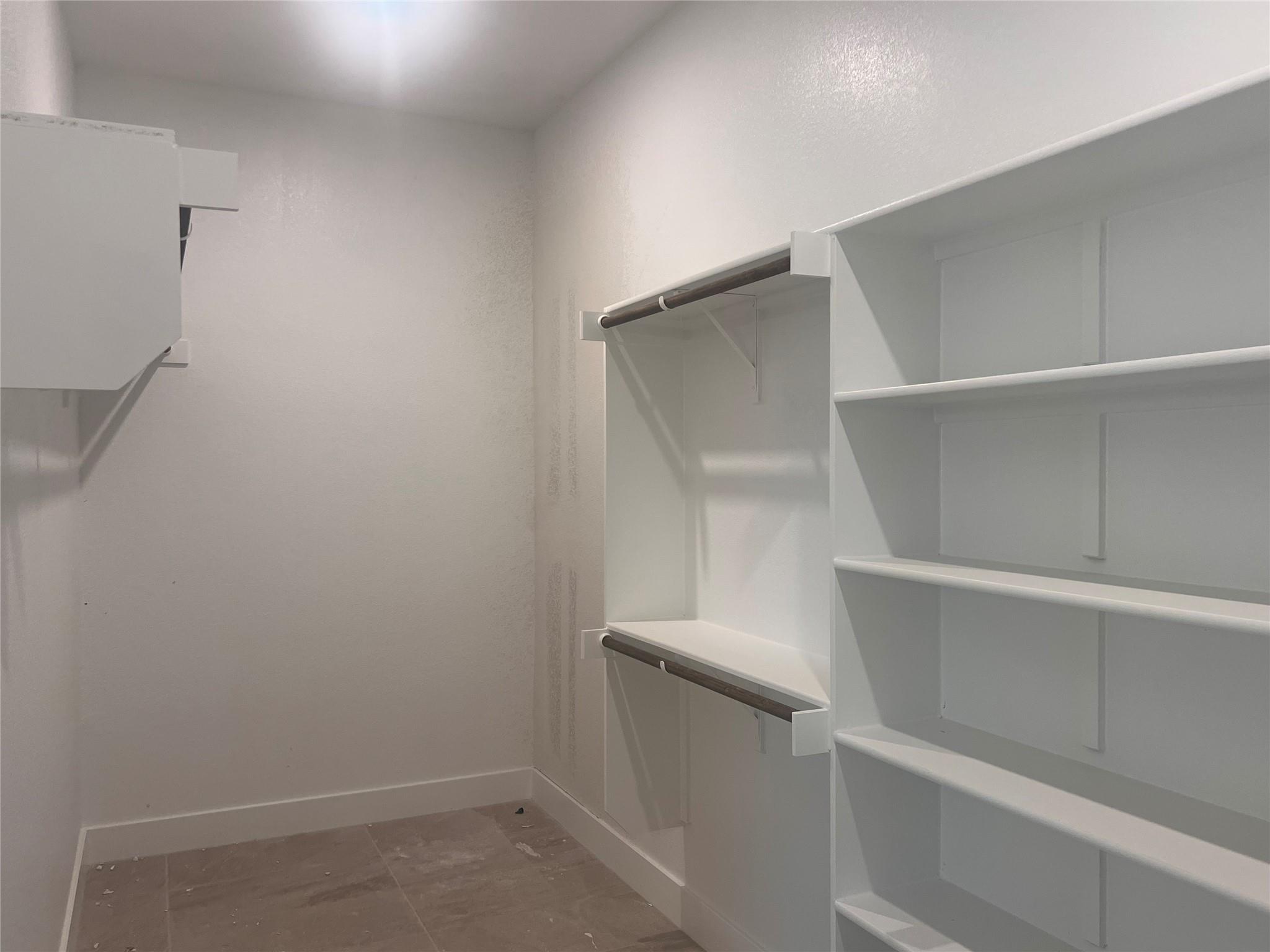 1660 Cardinal Ln, Round Rock, TX 78681