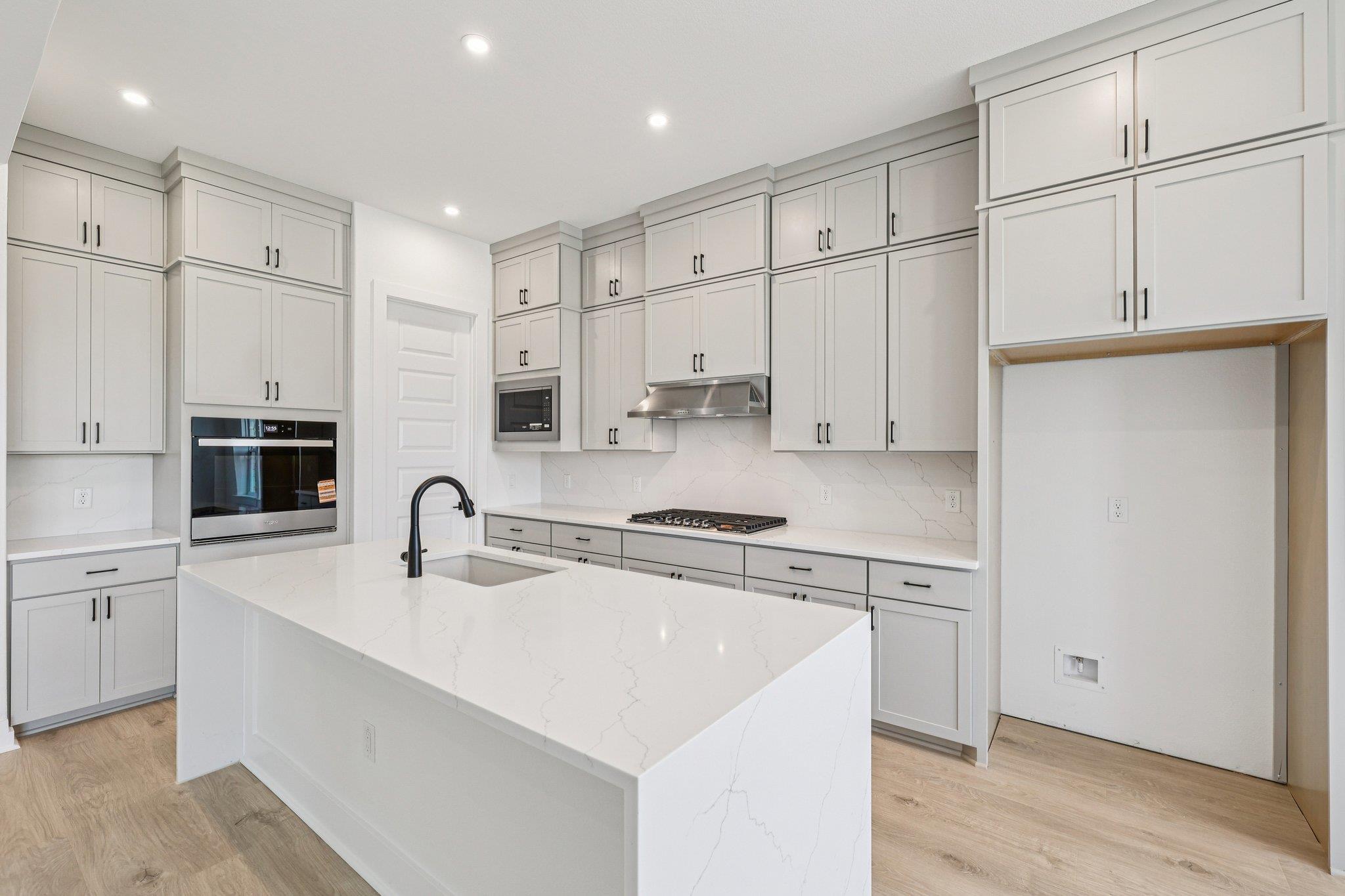 1660 Cardinal Ln, Round Rock, TX 78681