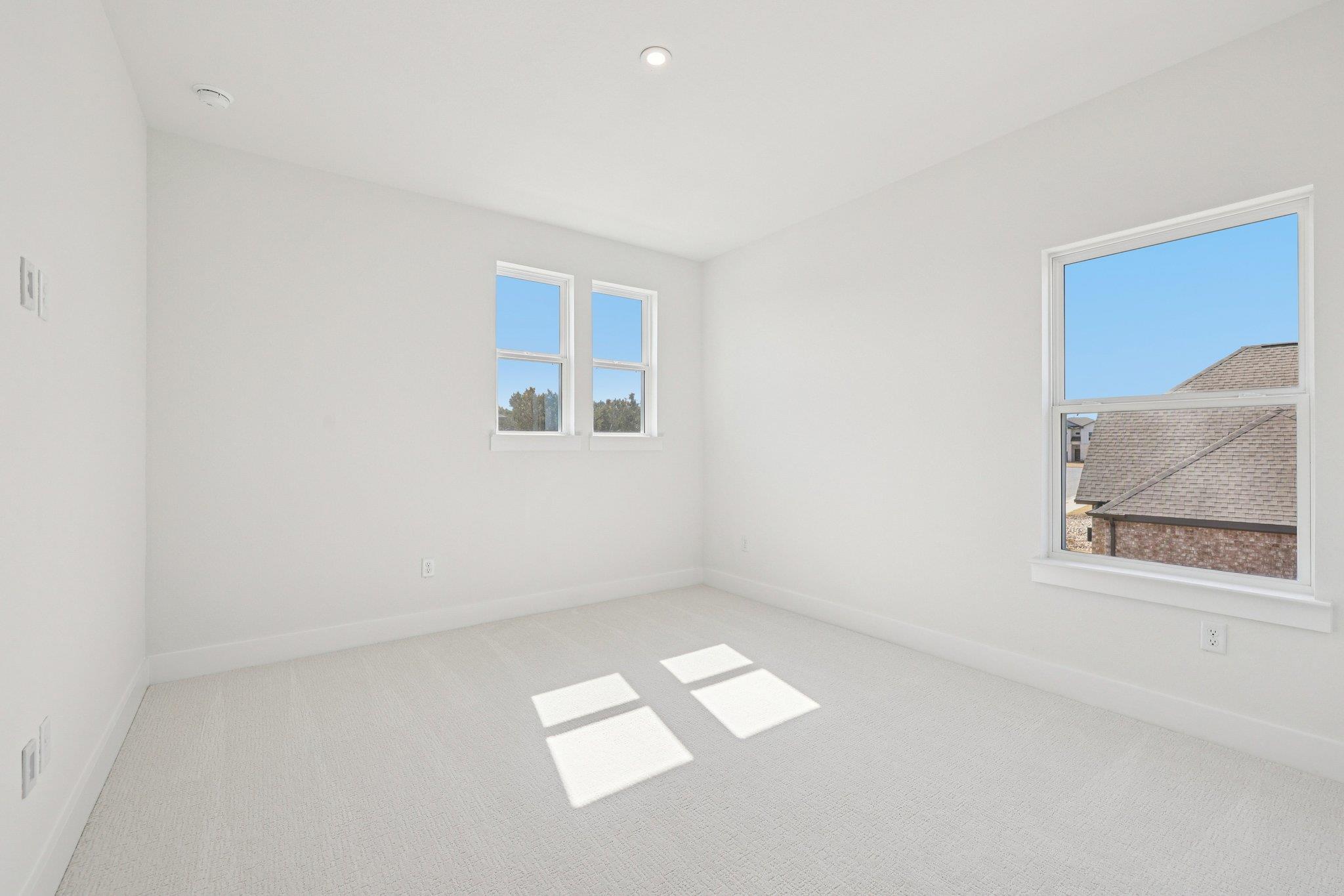 1660 Cardinal Ln, Round Rock, TX 78681