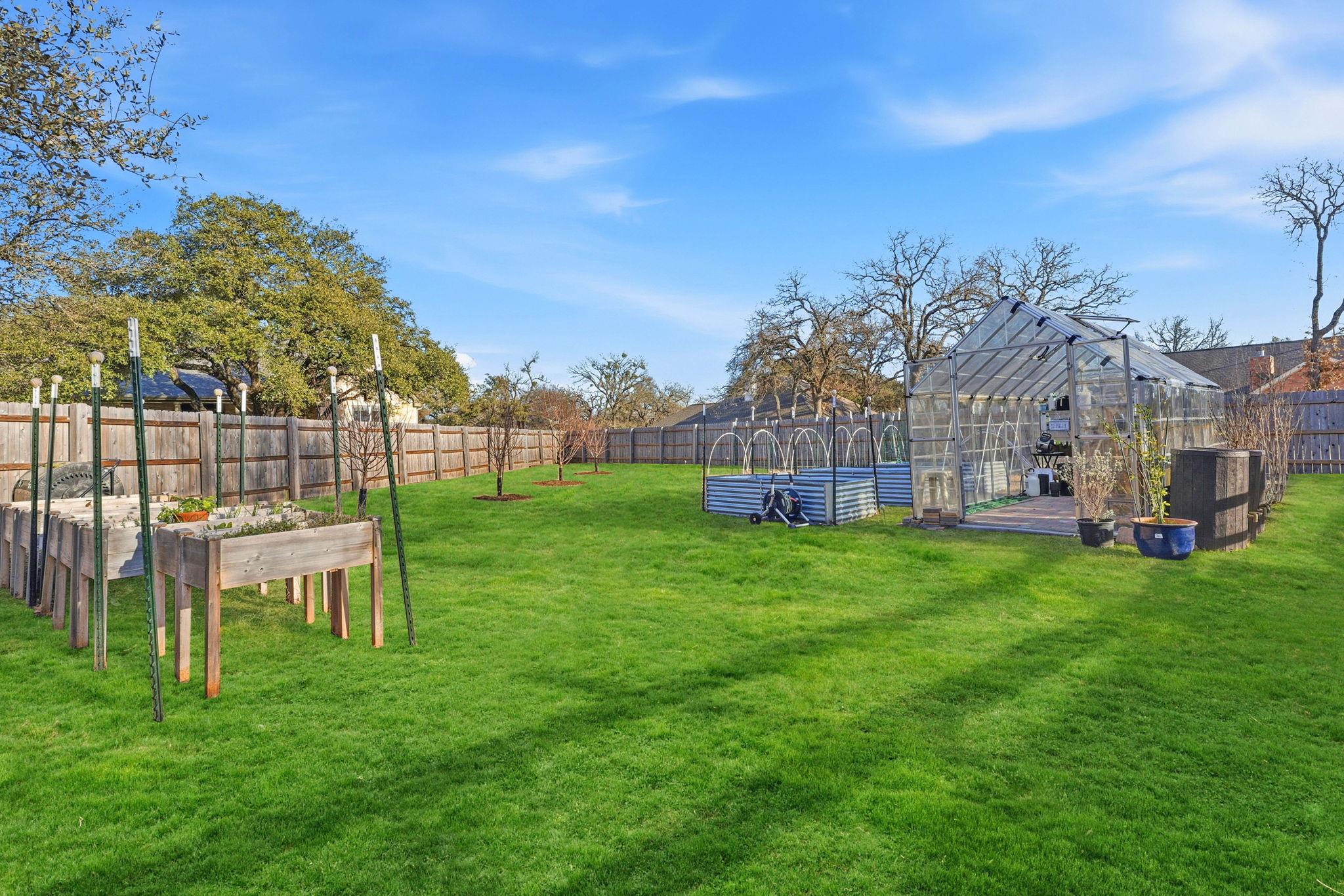 308 Oak Plaza Cv, Georgetown, TX 78628