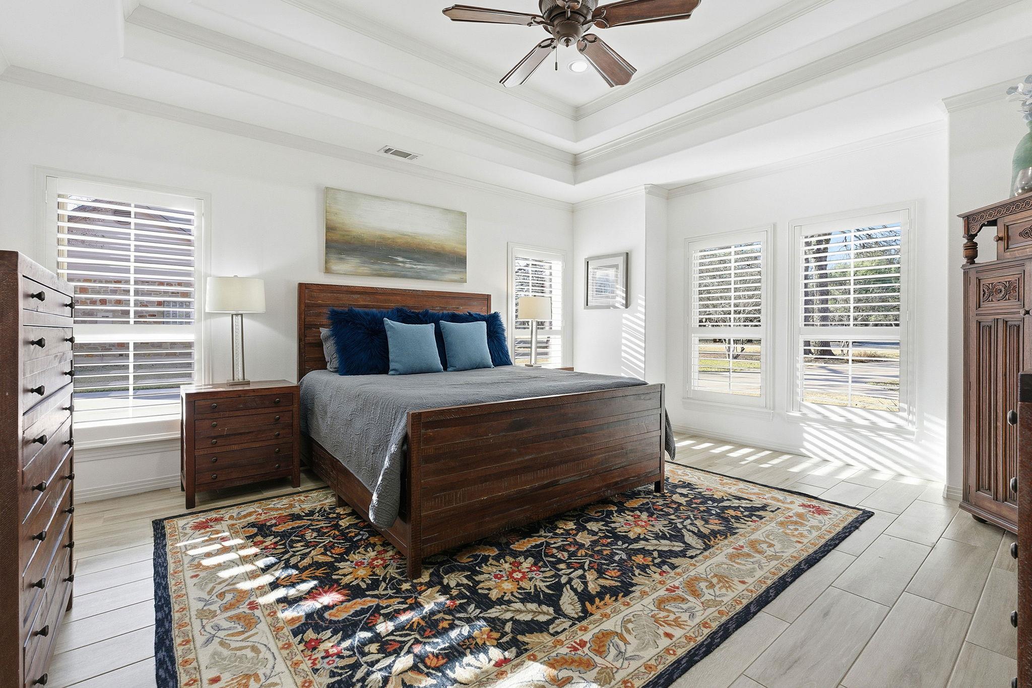 308 Oak Plaza Cv, Georgetown, TX 78628