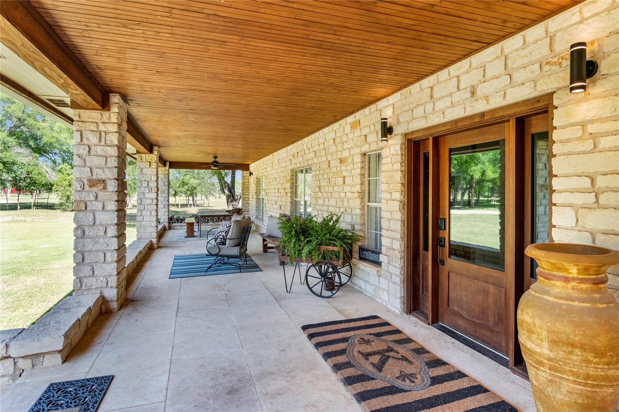 150 Shady Ln, Marble Falls, TX 78654