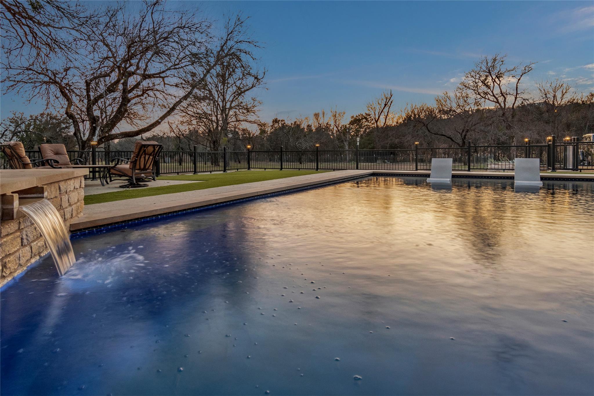 150 Shady Ln, Marble Falls, TX 78654