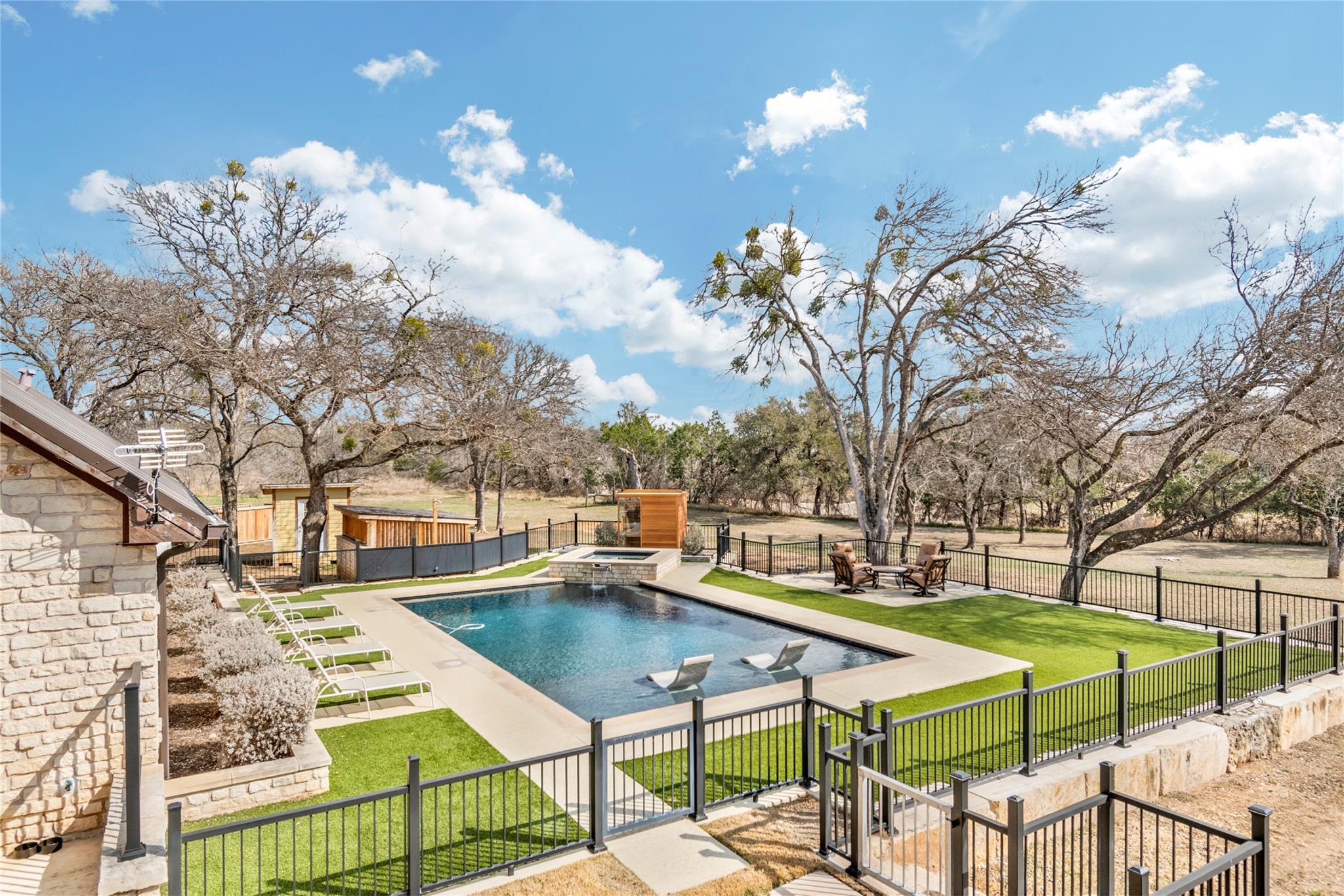 150 Shady Ln, Marble Falls, TX 78654