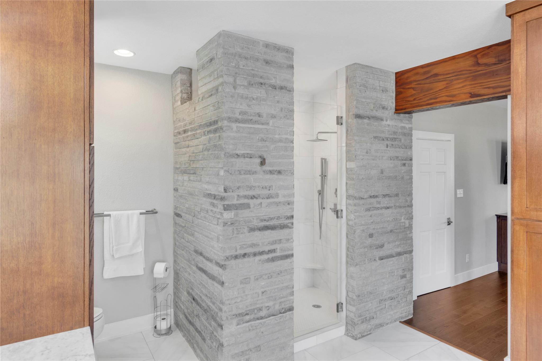 150 Shady Ln, Marble Falls, TX 78654