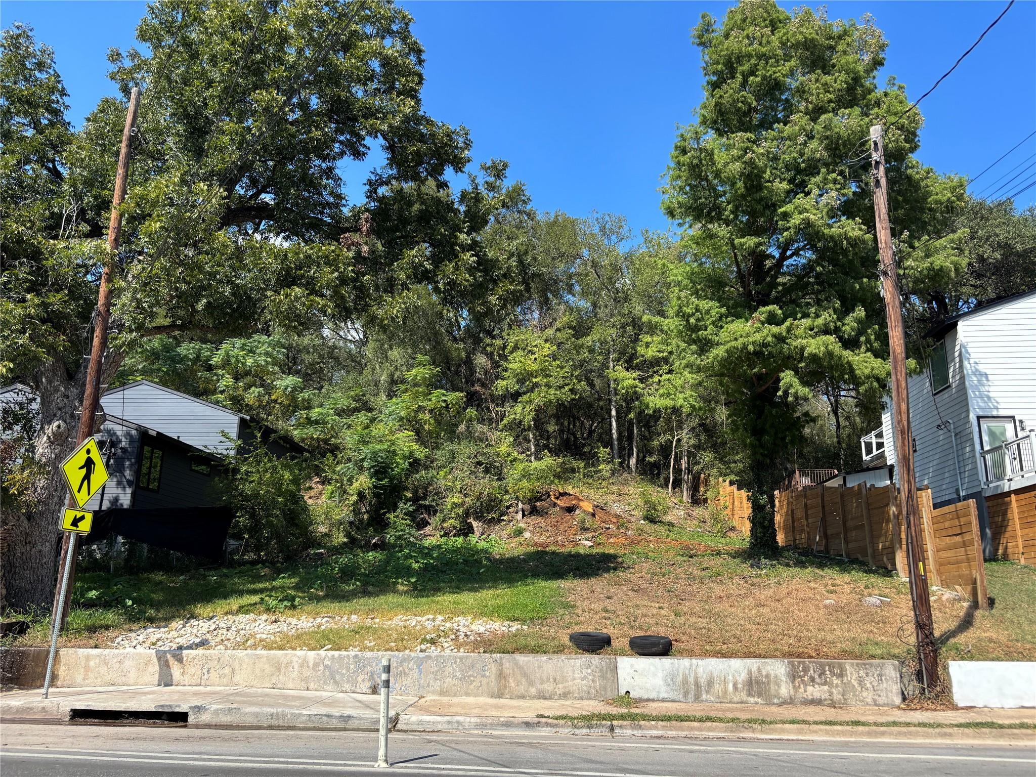 3600 Oak Springs Dr, Austin, TX 78721