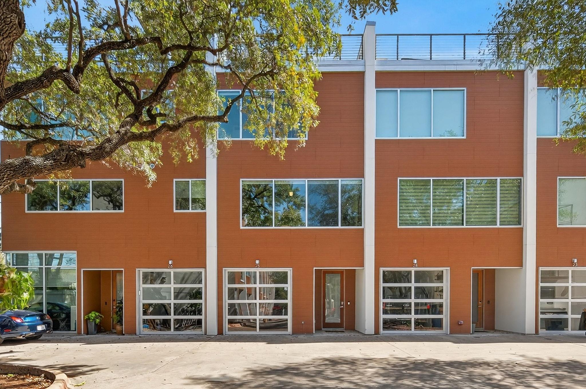 2301 S 5th St # 25, Austin, TX 78704