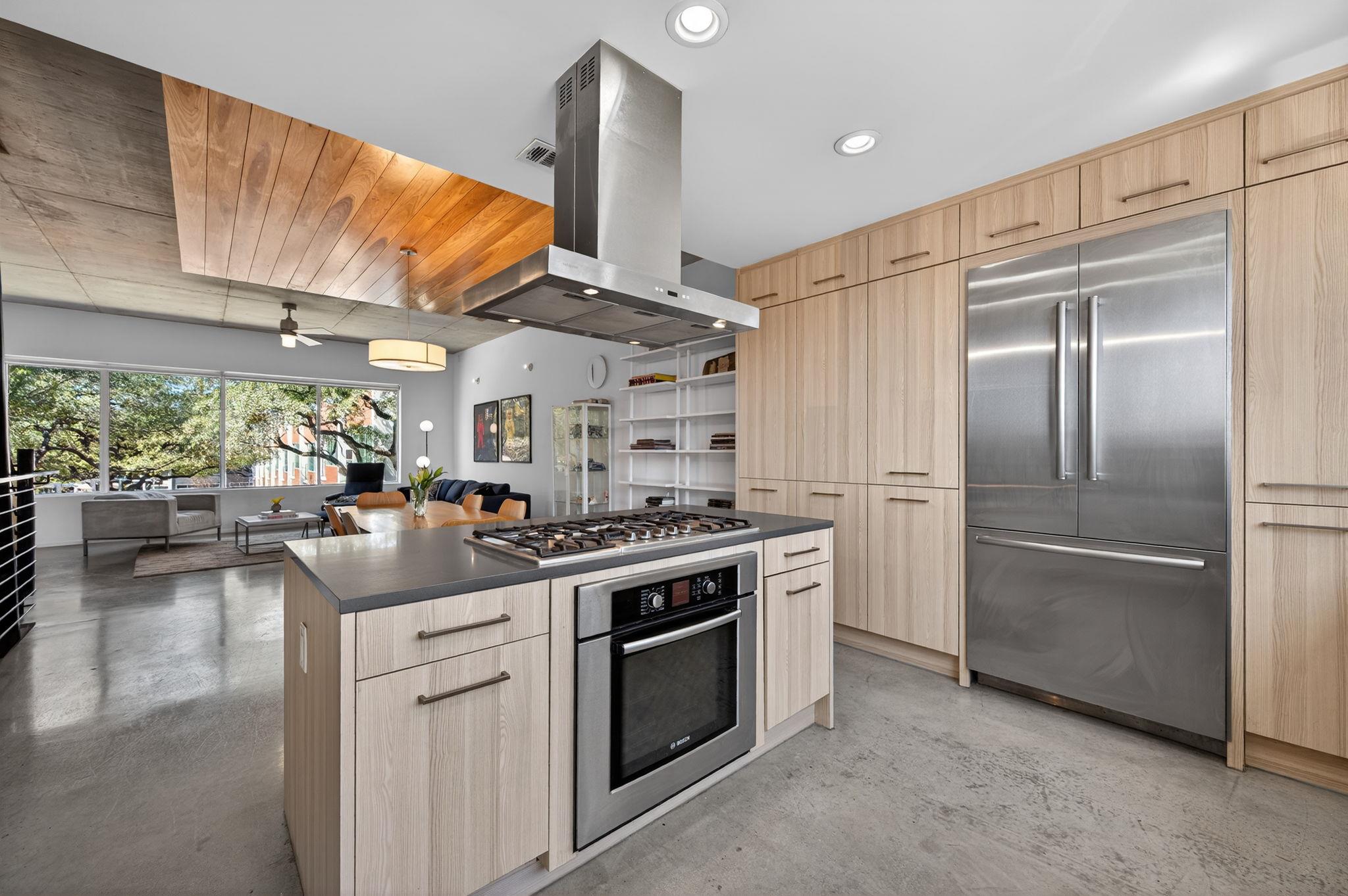 2301 S 5th St # 25, Austin, TX 78704