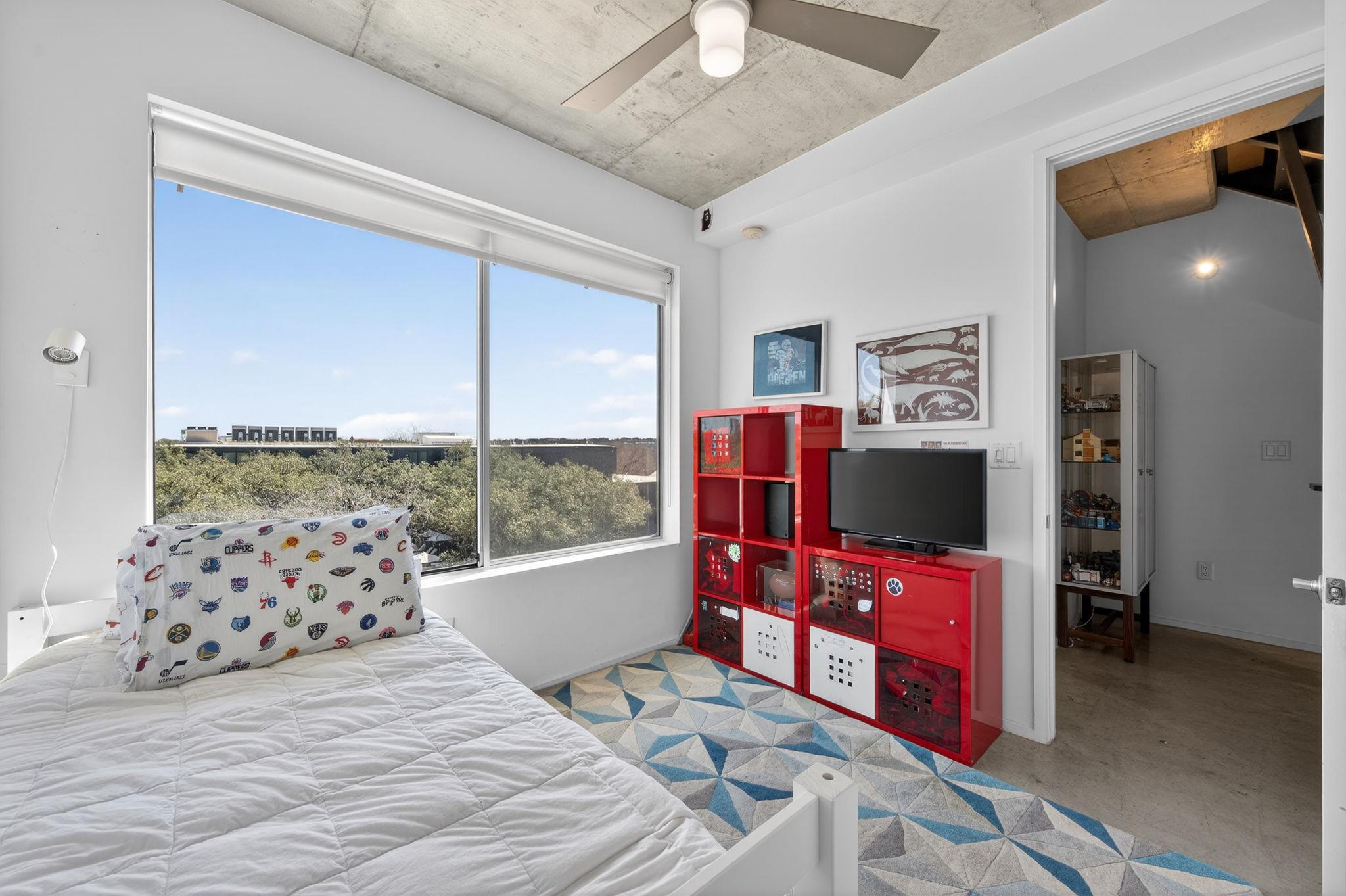 2301 S 5th St # 25, Austin, TX 78704