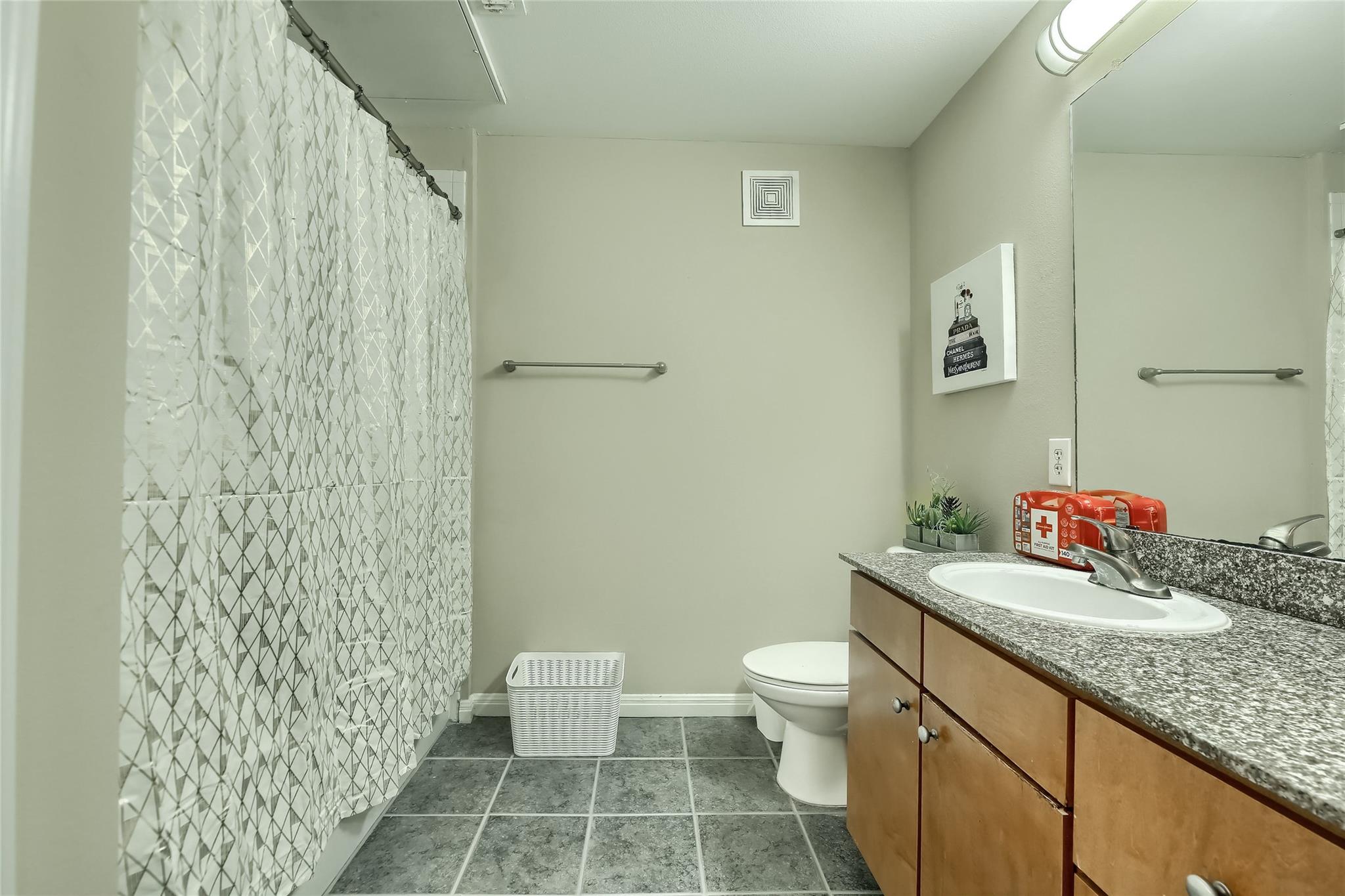 2502 Leon St # 212, Austin, TX 78705