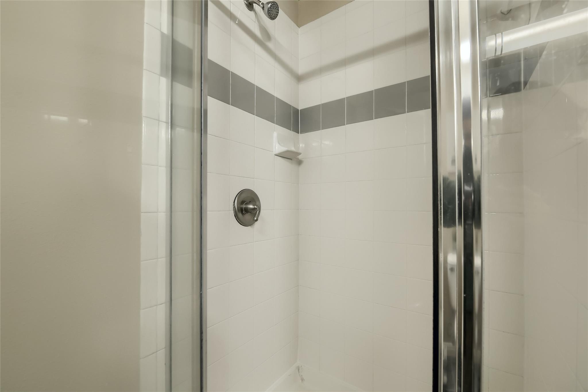 2502 Leon St # 212, Austin, TX 78705