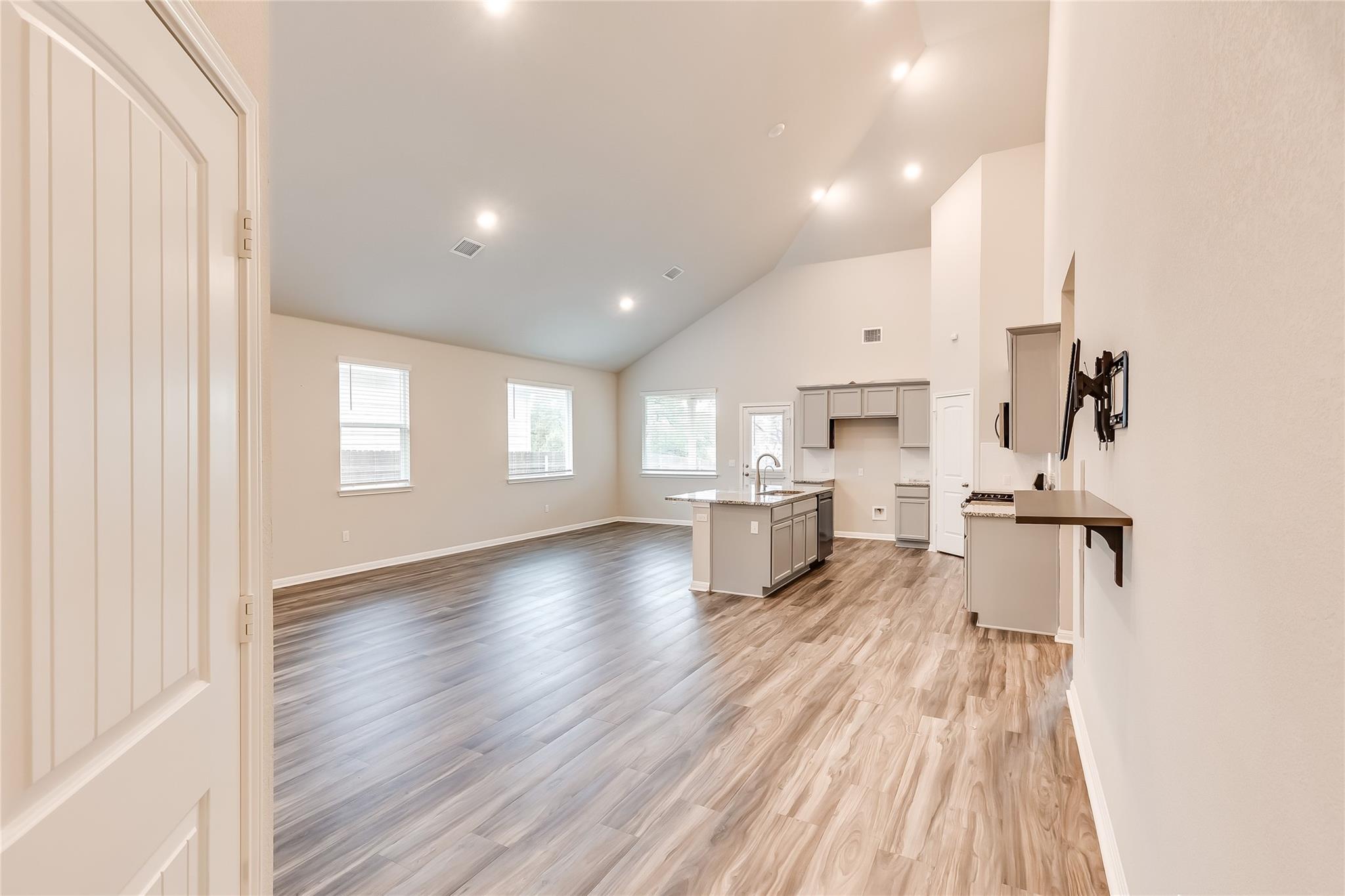 312 Empress Tree Dr, Leander, TX 78641