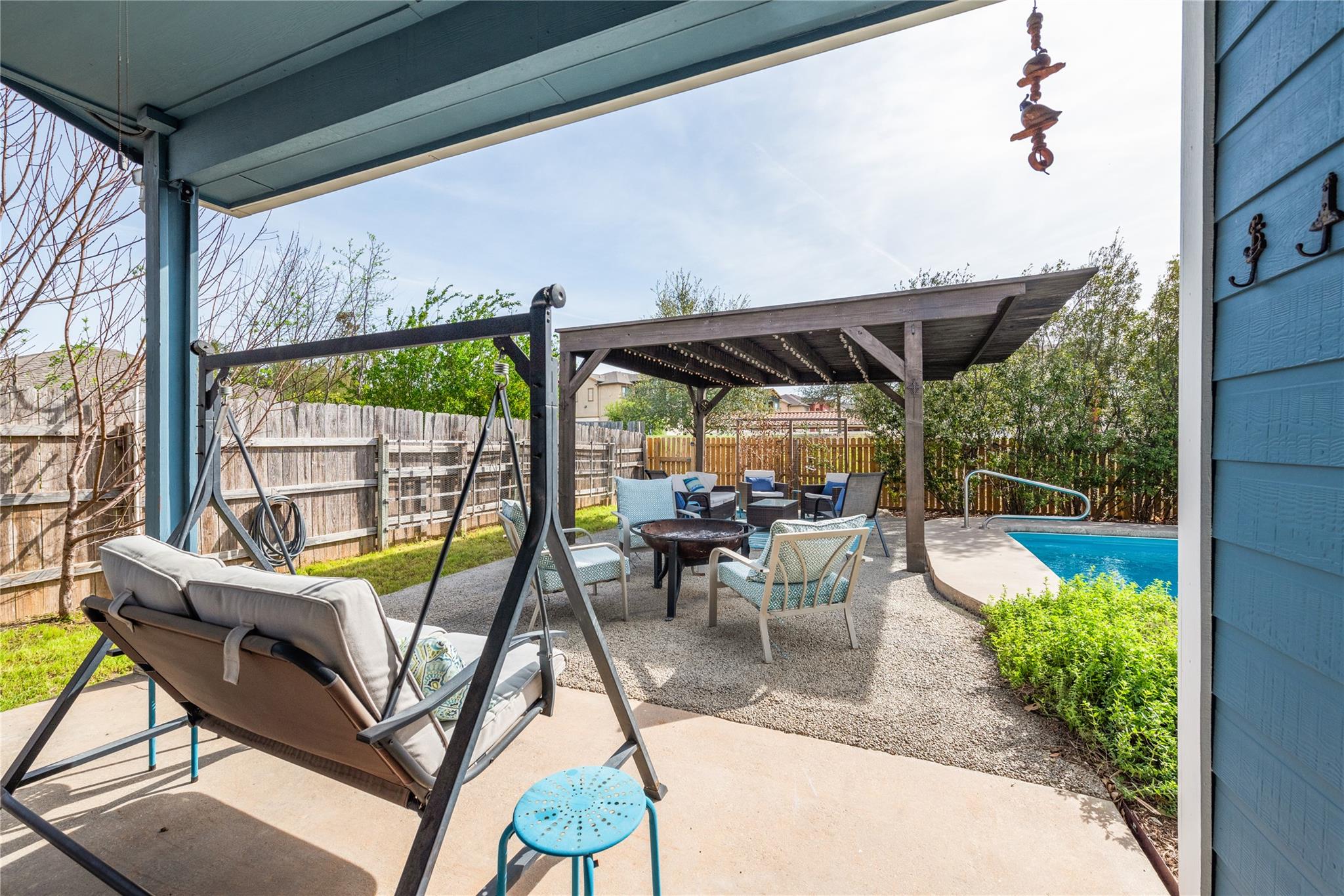 261 Tobin Dr, Buda, TX 78610