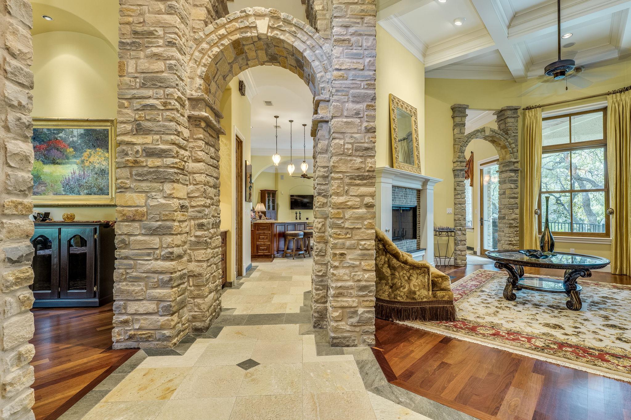 101 Arroyo Claro, Lakeway, TX 78734