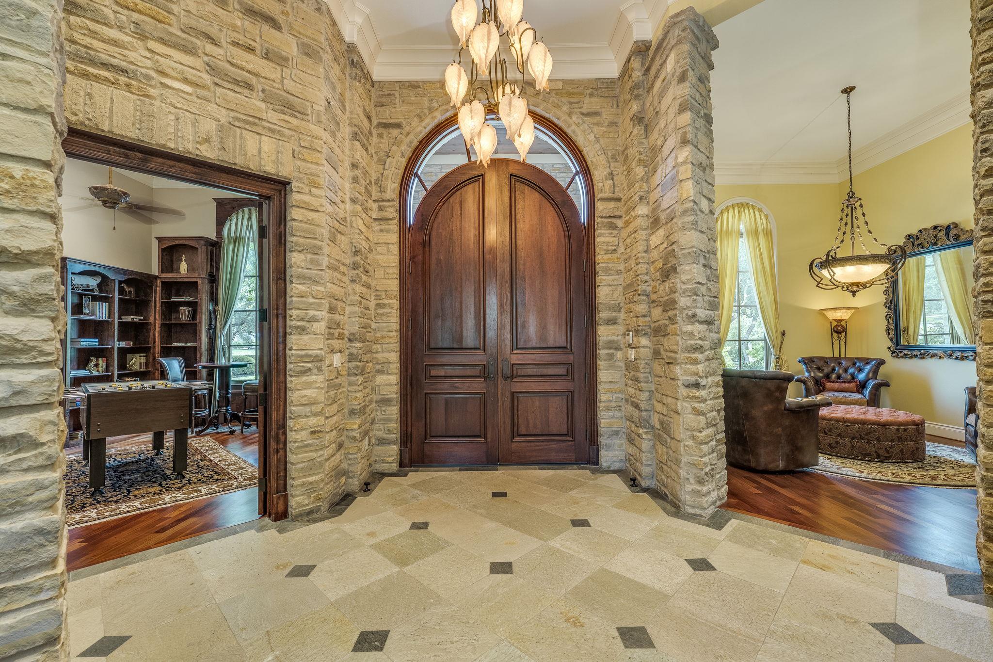 101 Arroyo Claro, Lakeway, TX 78734