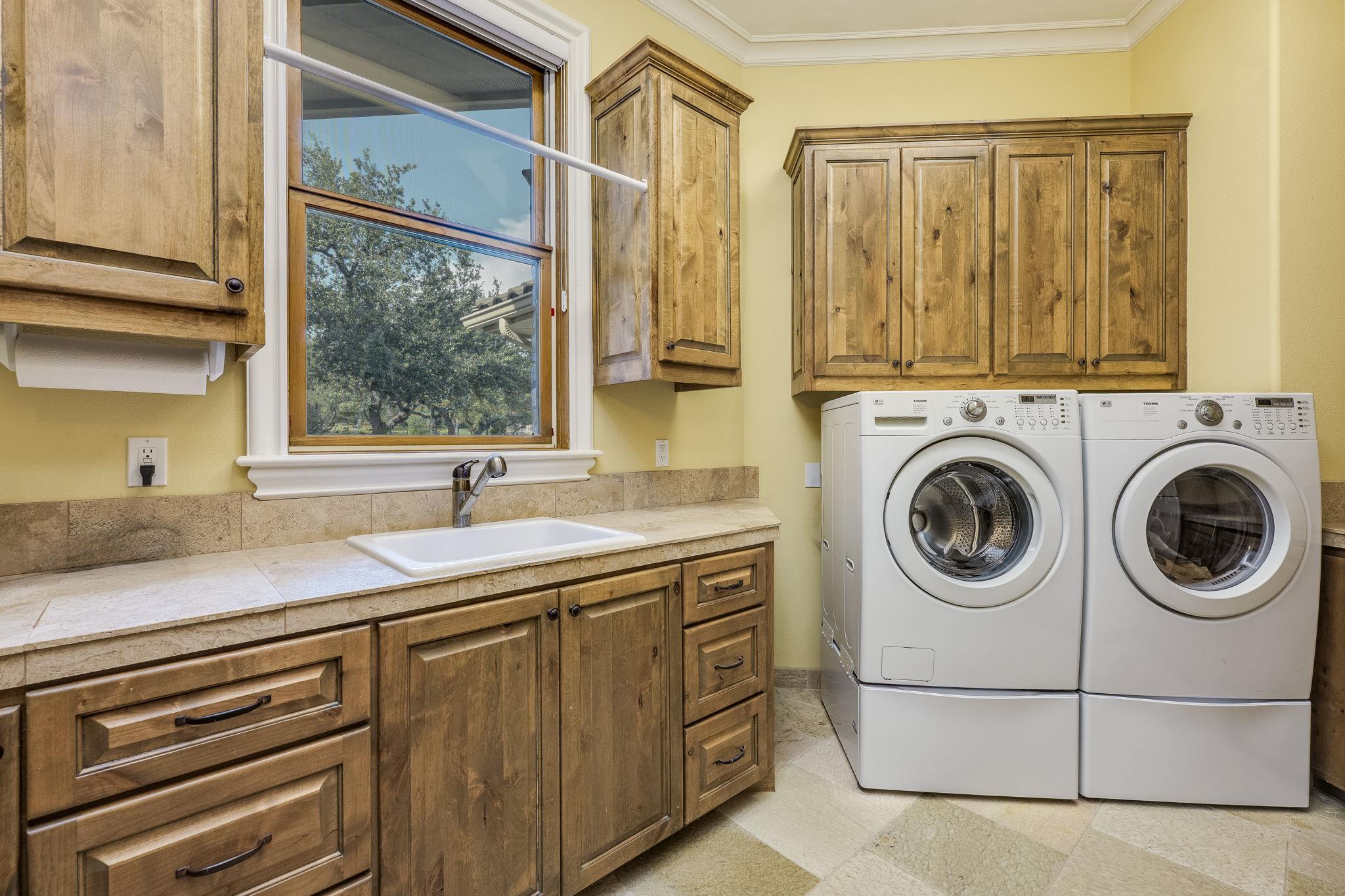 101 Arroyo Claro, Lakeway, TX 78734