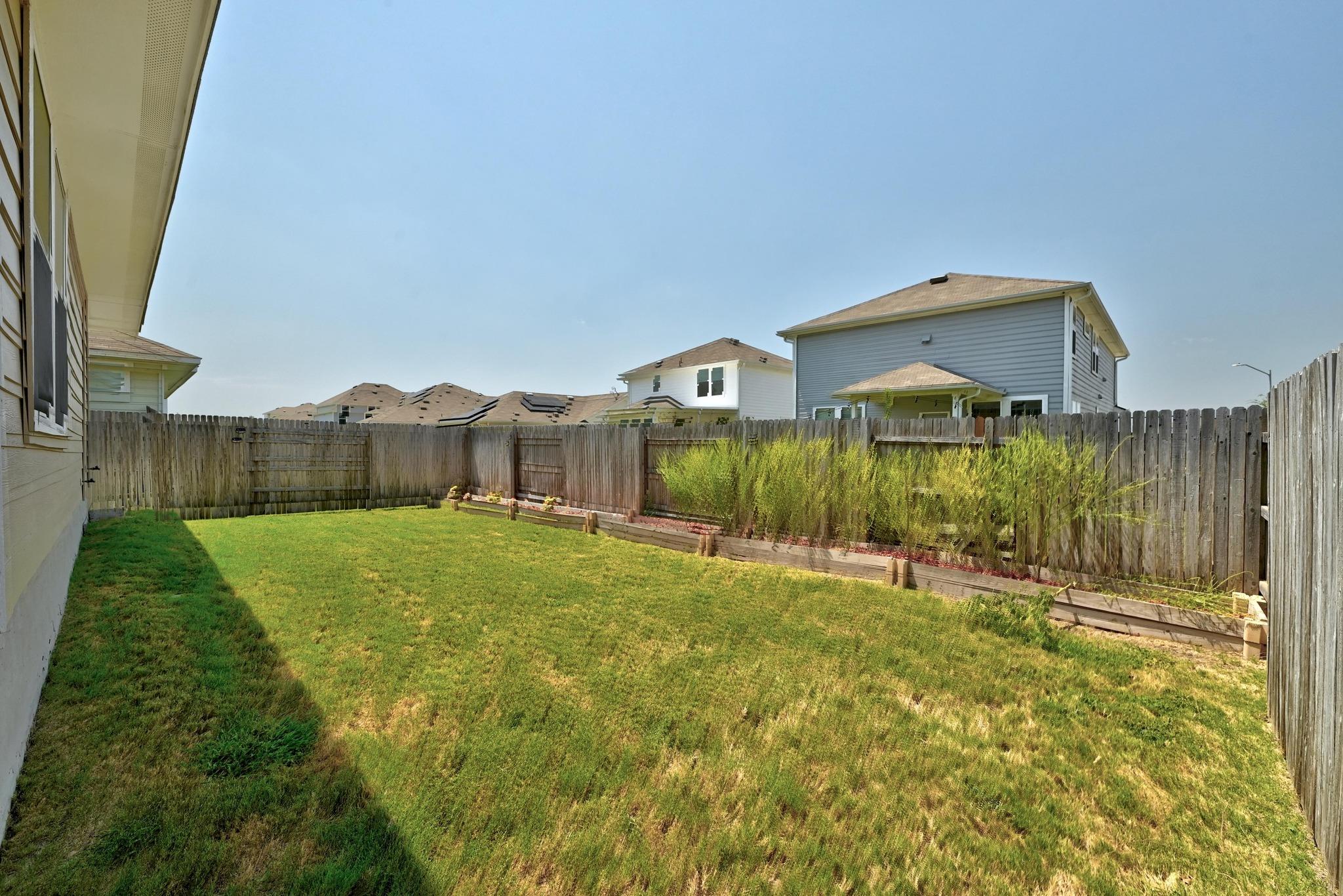 308 Black Opal Dr, Jarrell, TX 76537