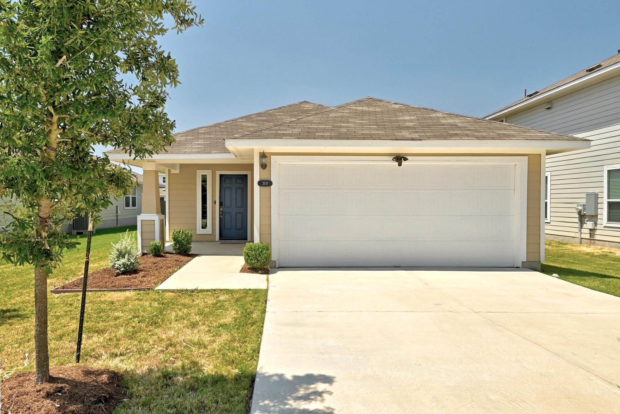 308 Black Opal Dr, Jarrell, TX 76537