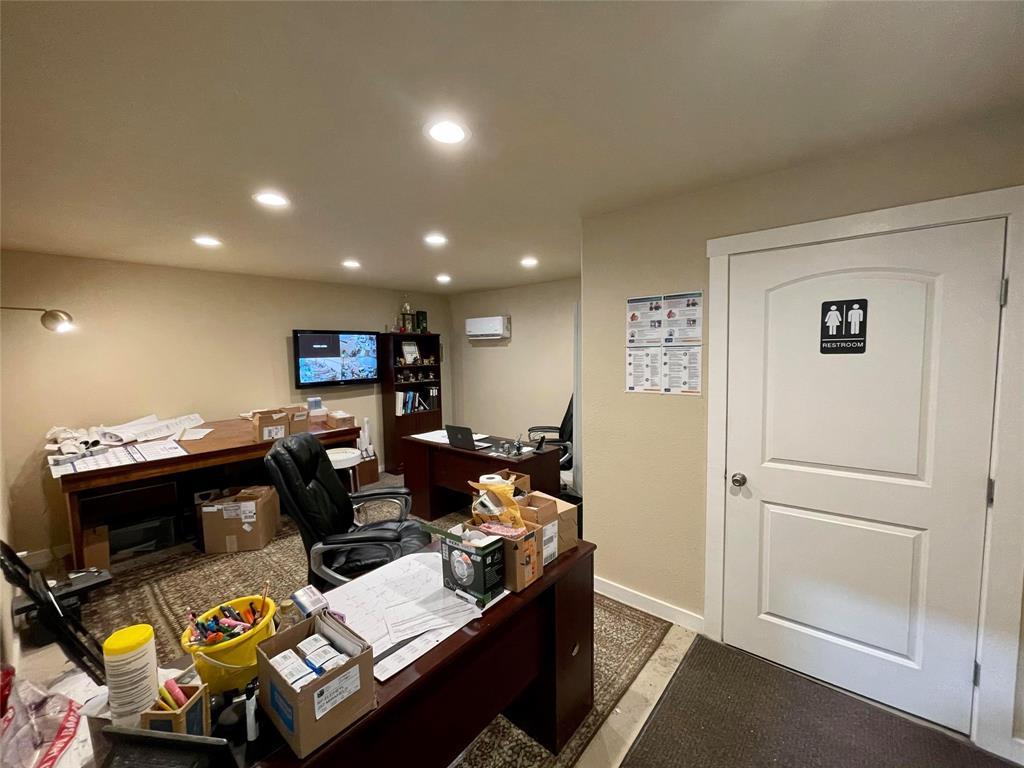 10107 Signal Hill Rd # C, Austin, TX 78737