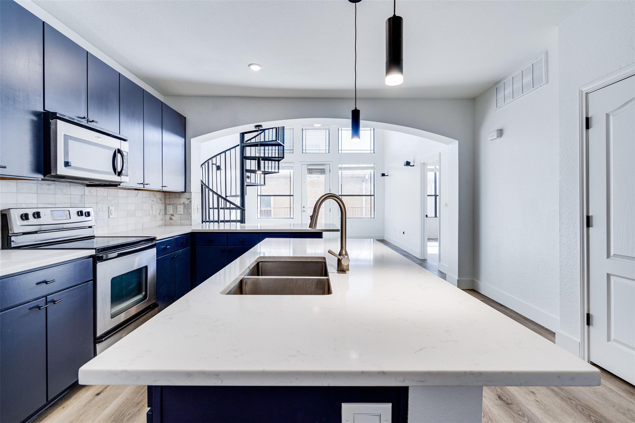 2505 San Gabriel St # 600, Austin, TX 78705