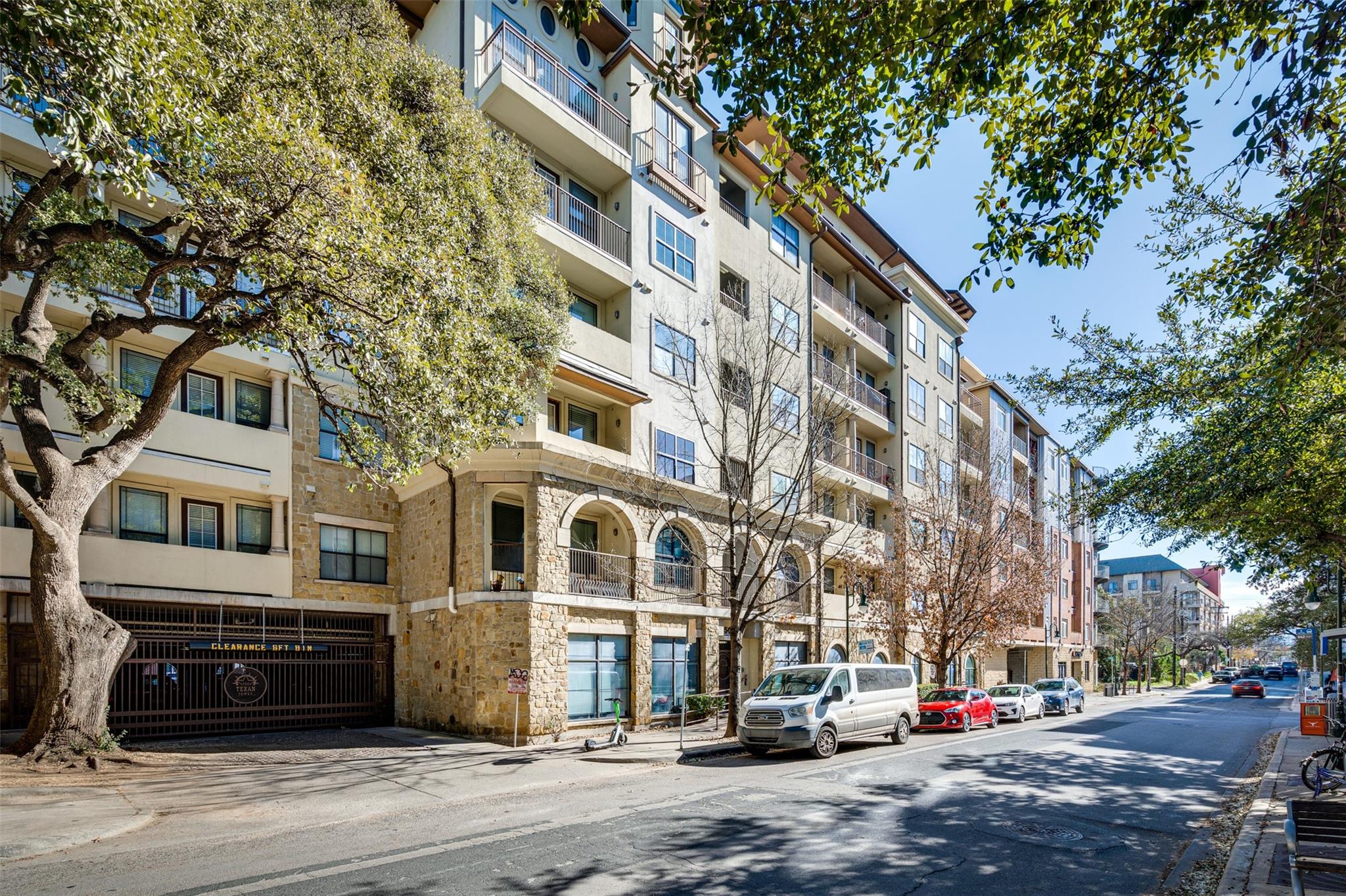 2505 San Gabriel St # 600, Austin, TX 78705