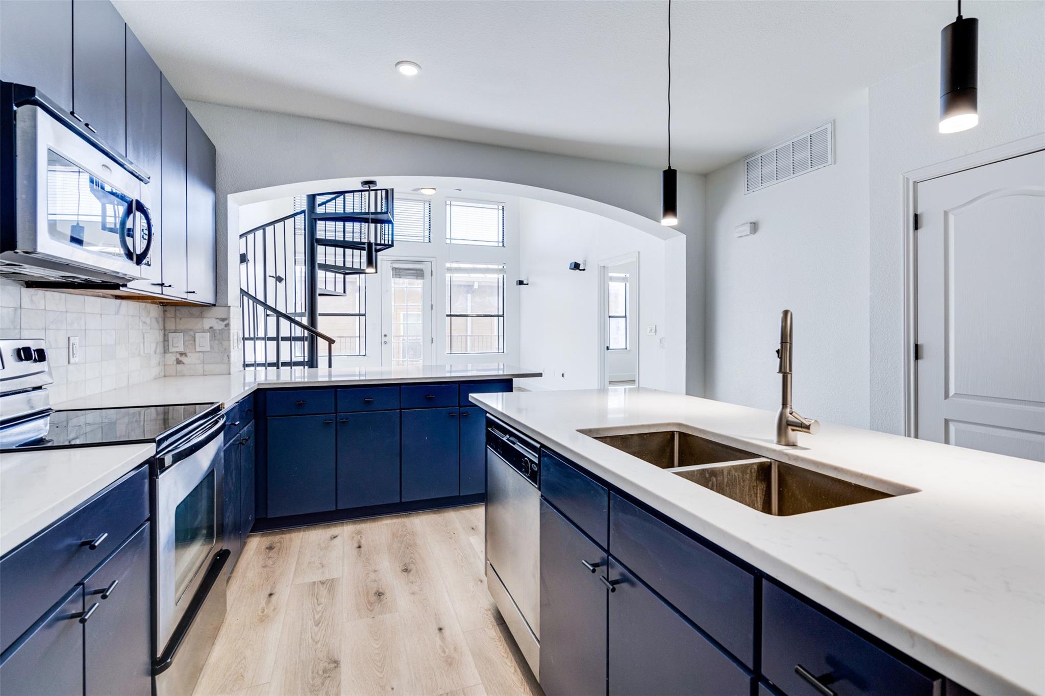 2505 San Gabriel St # 600, Austin, TX 78705