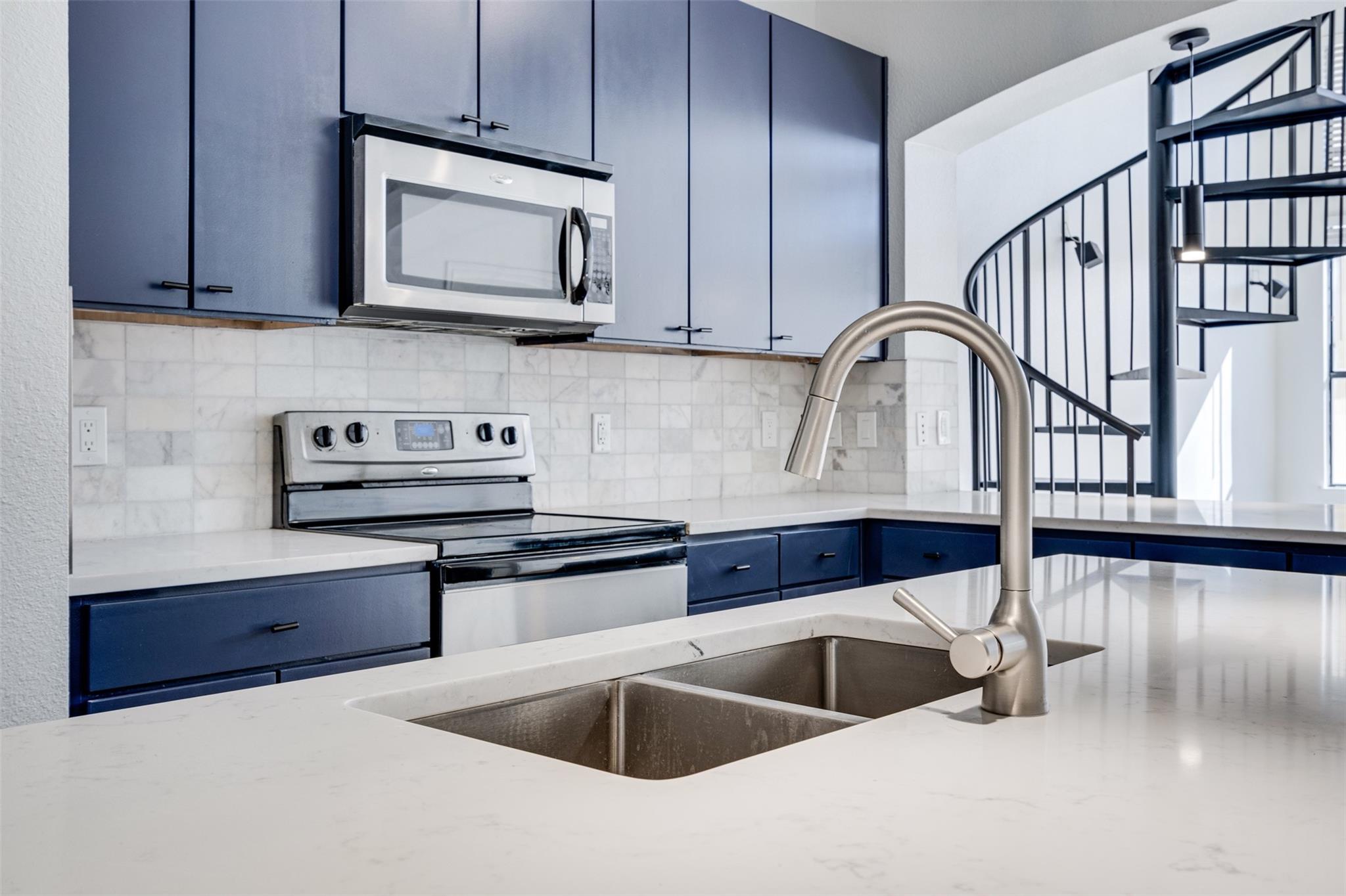 2505 San Gabriel St # 600, Austin, TX 78705