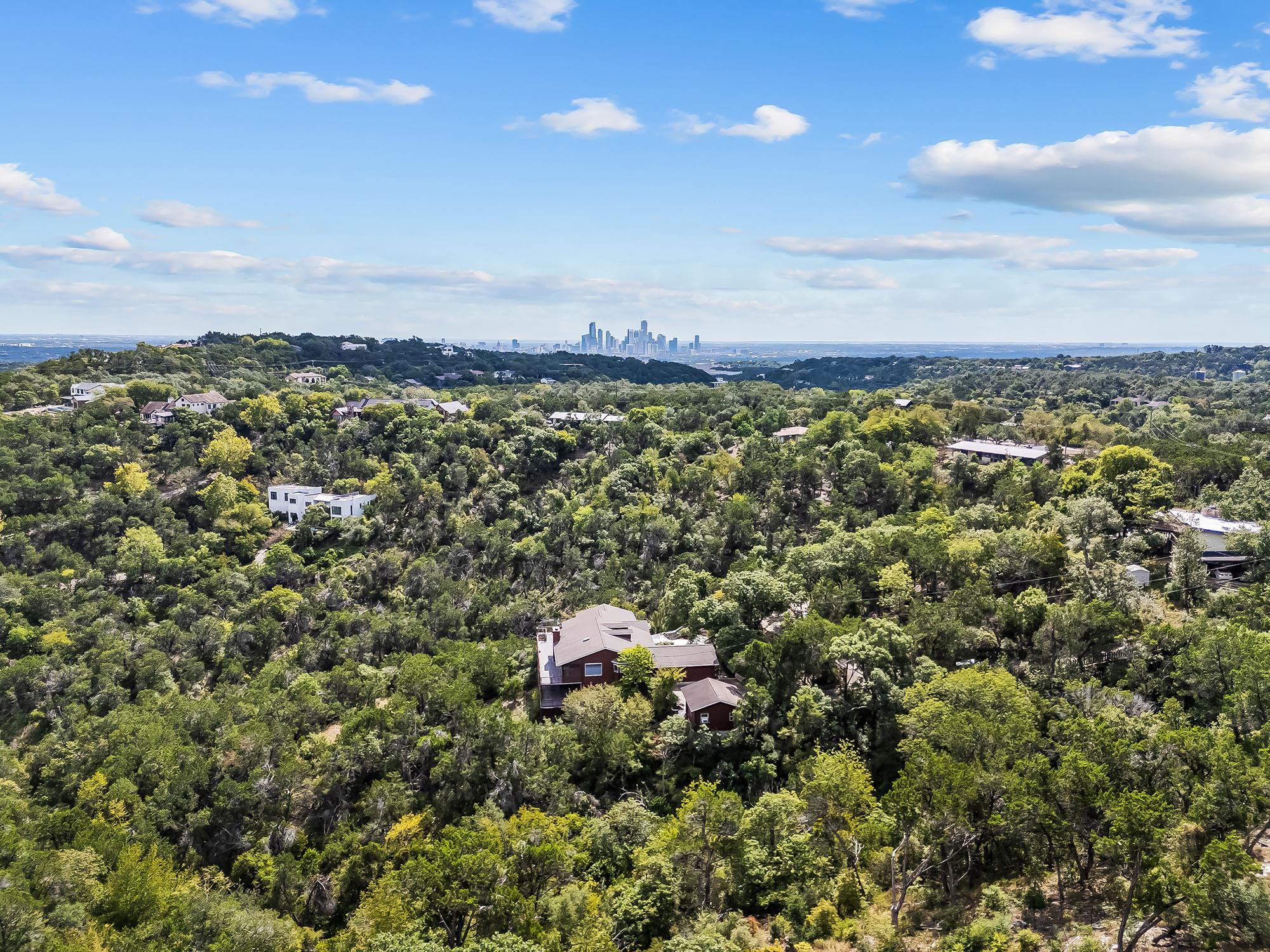 1302 Circle Ridge Dr, West Lake Hills, TX 78746