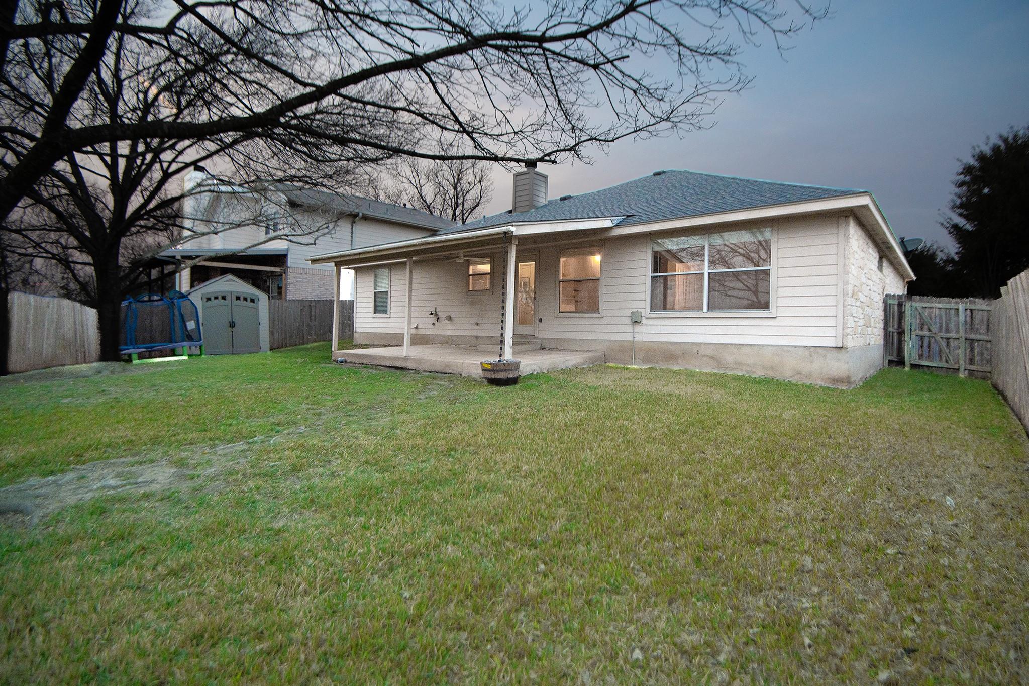 3311 Crystal Cir, Taylor, TX 76574