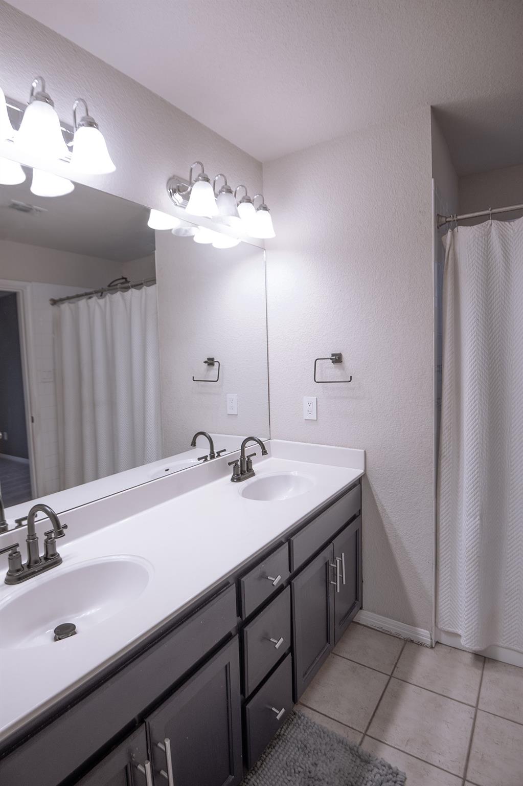 3311 Crystal Cir, Taylor, TX 76574