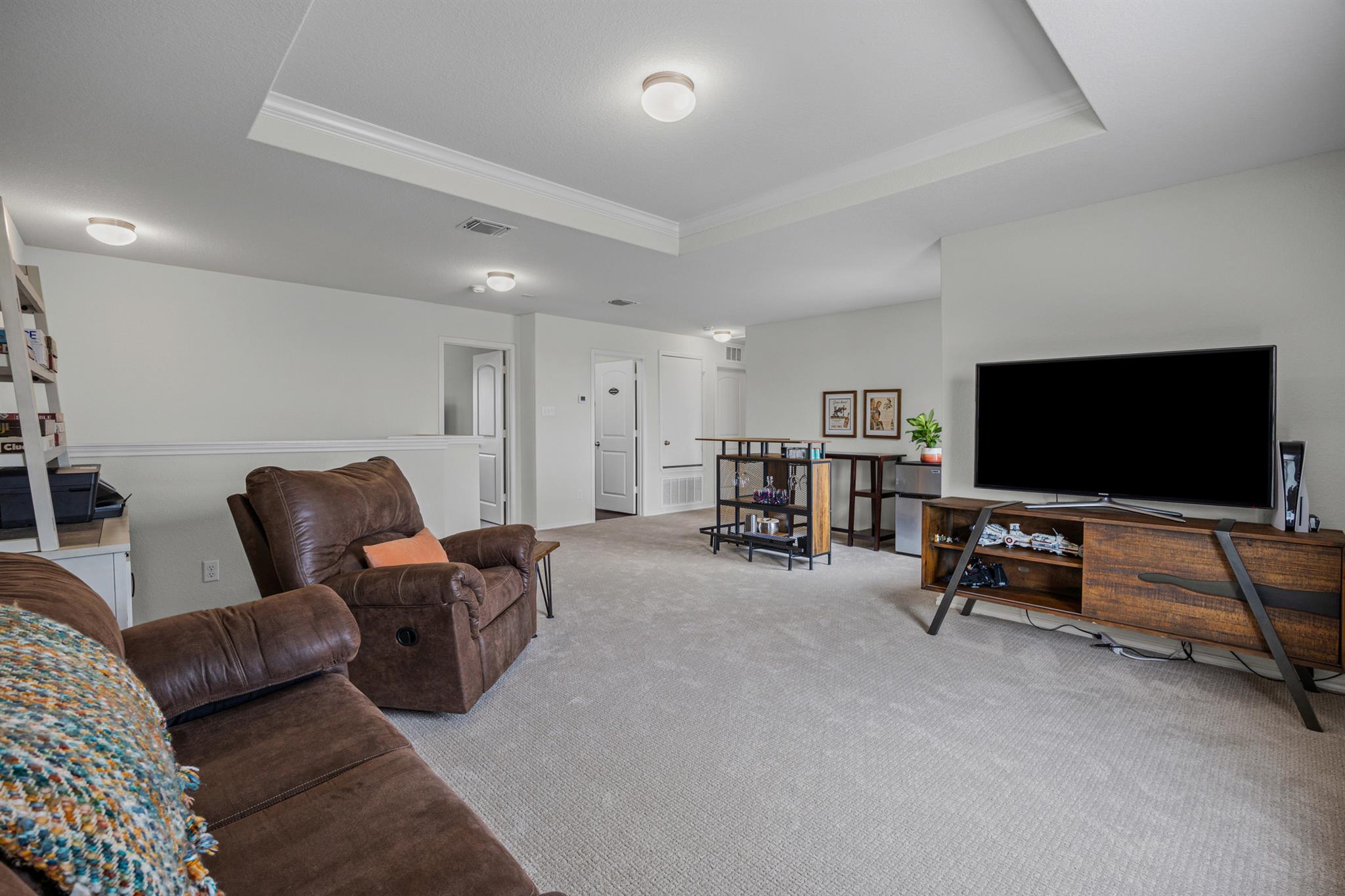 332 Bayberry Cir, Buda, TX 78610