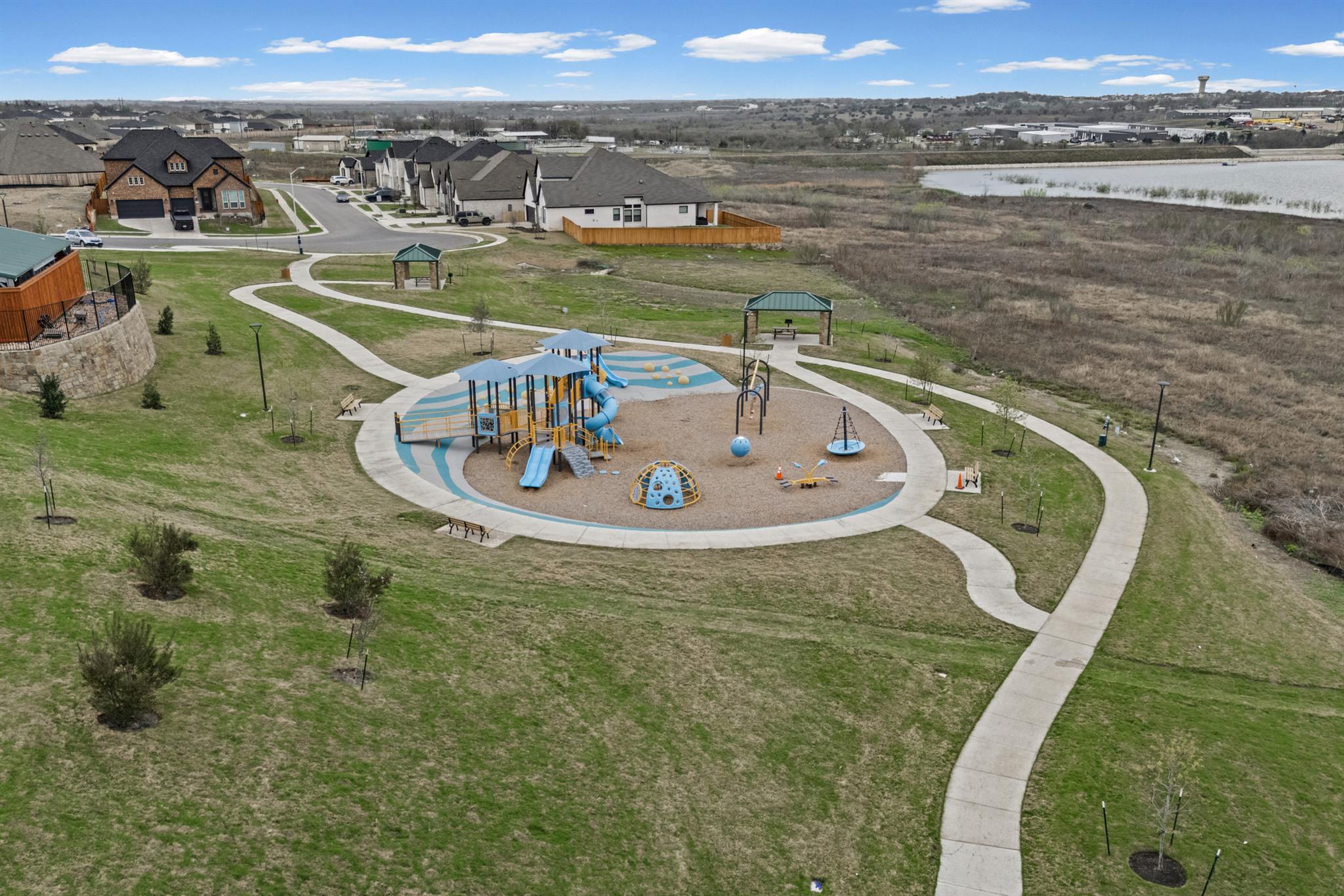 332 Bayberry Cir, Buda, TX 78610