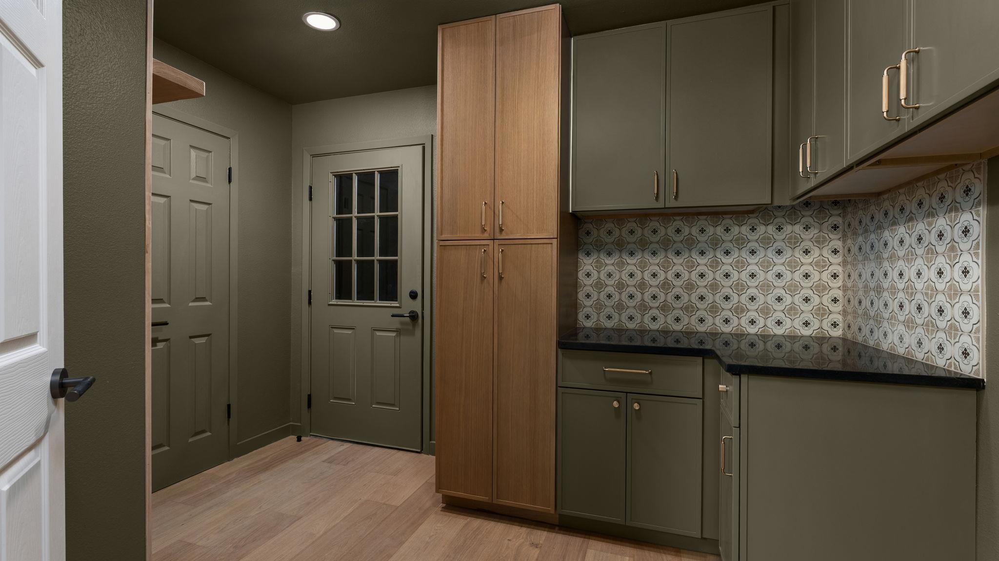 7602 Whispering Oaks Dr, Austin, TX 78745