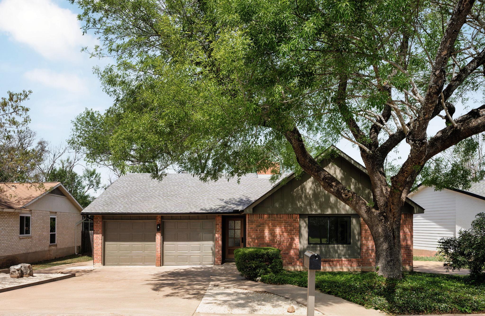 7602 Whispering Oaks Dr, Austin, TX 78745