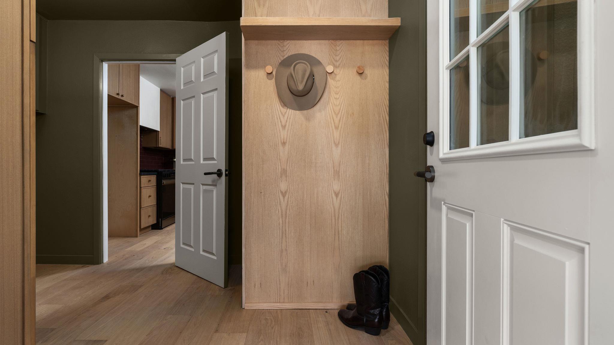 7602 Whispering Oaks Dr, Austin, TX 78745