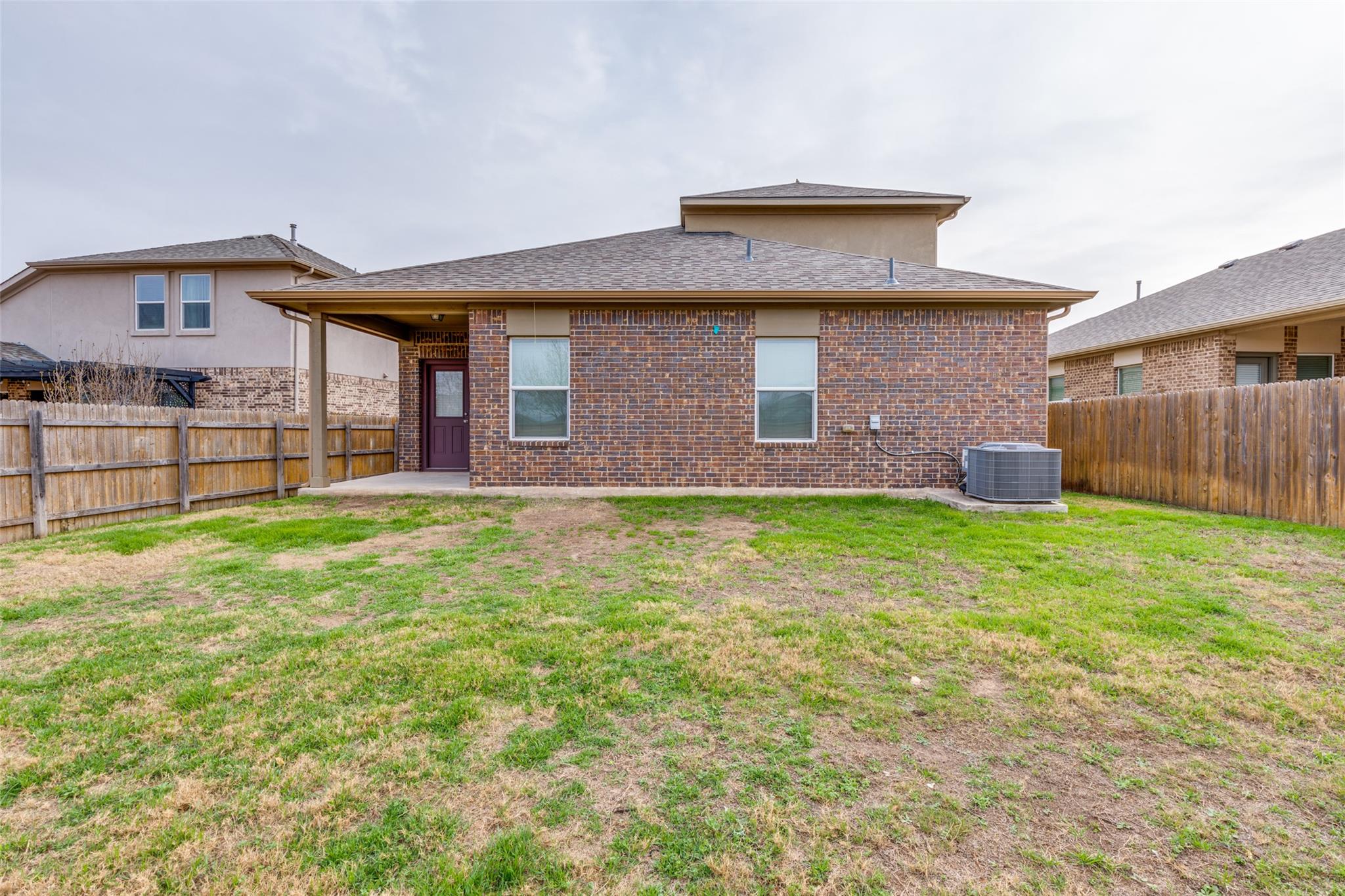 348 Shiner Ln, Georgetown, TX 78626